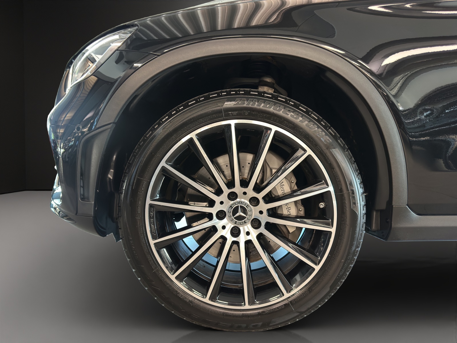 MERCEDES-BENZ GLC 300 de AMG Line 4M A-image-7