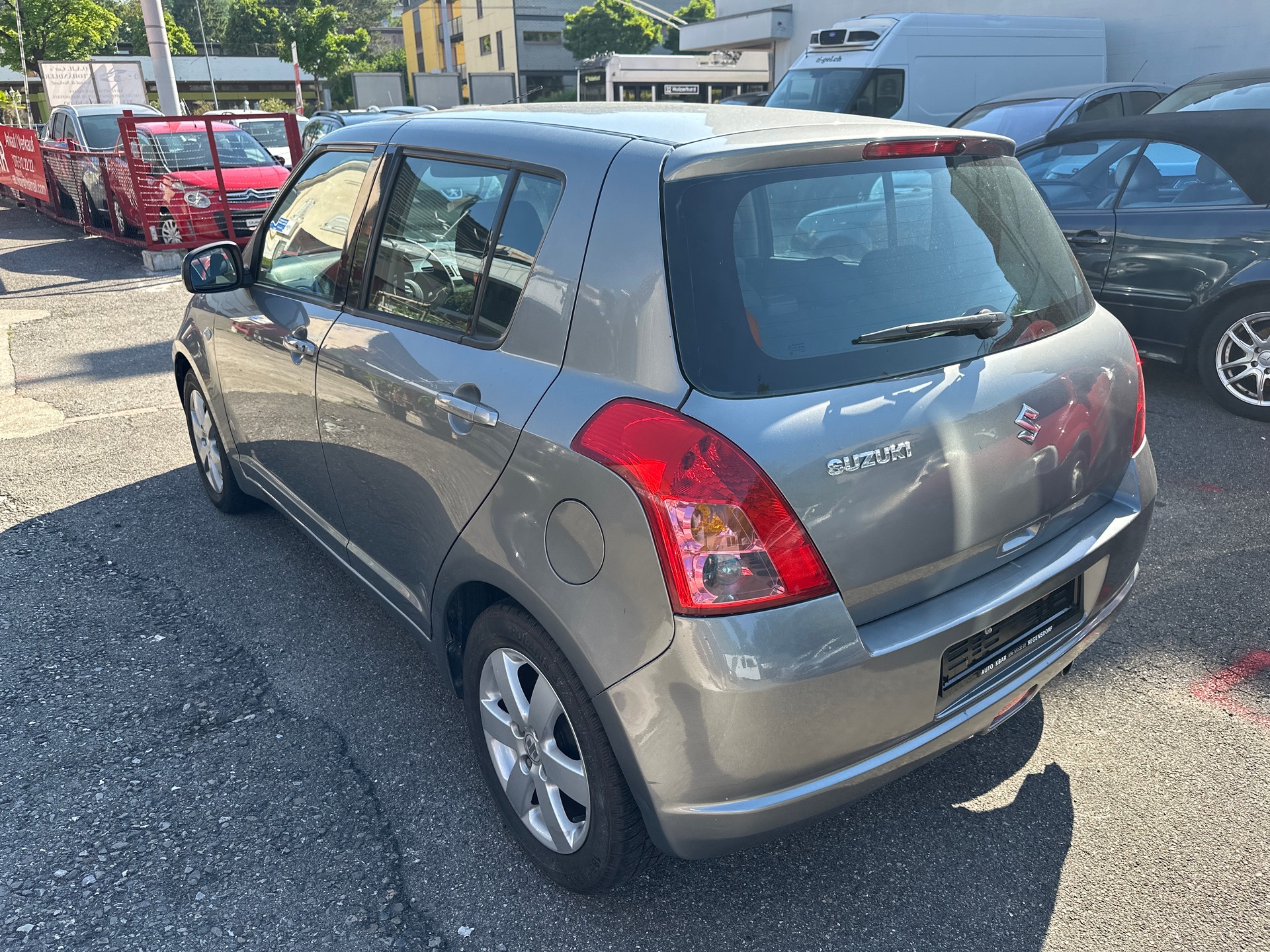 SUZUKI Swift 1.5i 16V VVT GL Top-image-4