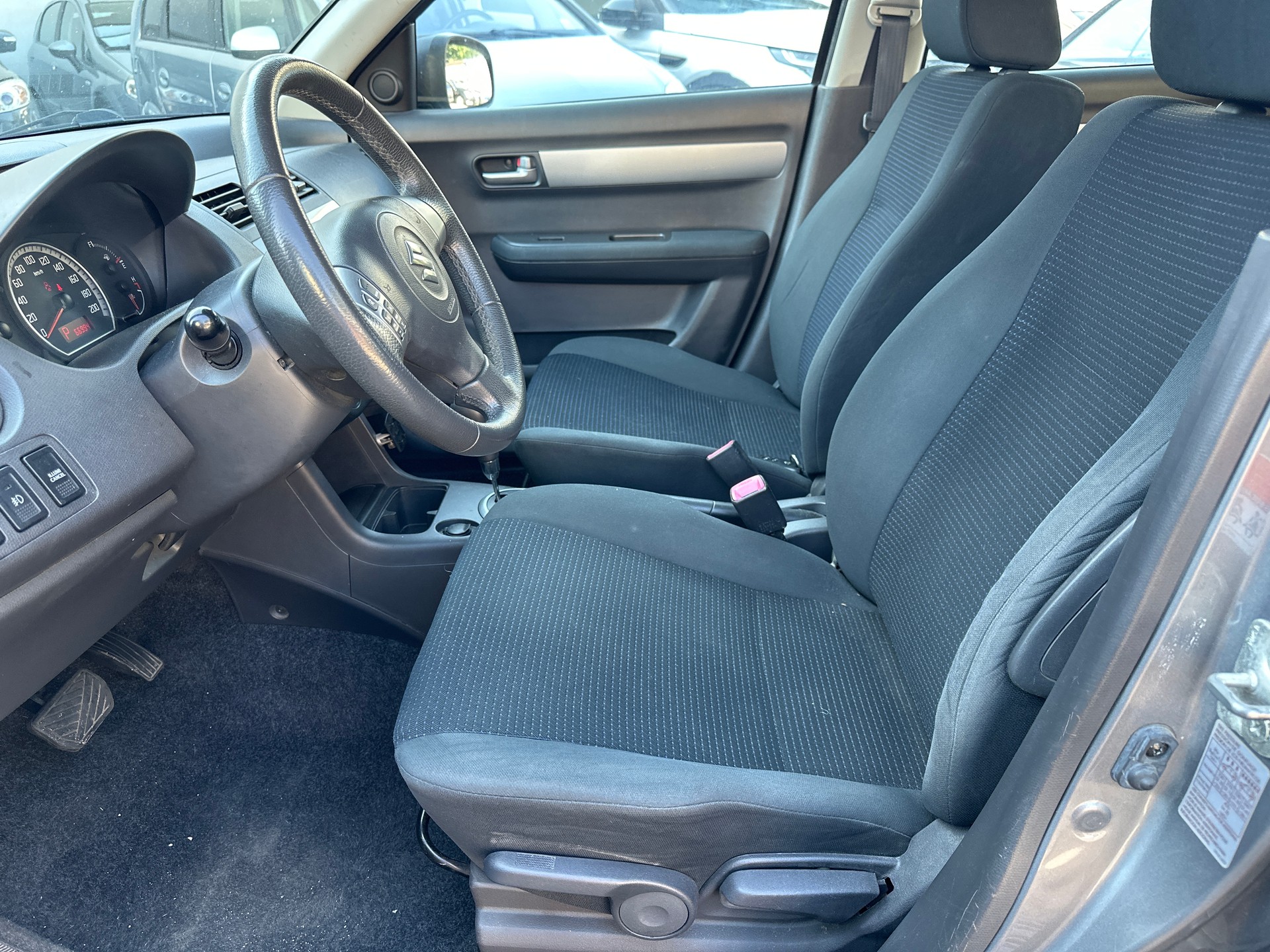 SUZUKI Swift 1.5i 16V VVT GL Top-image-7
