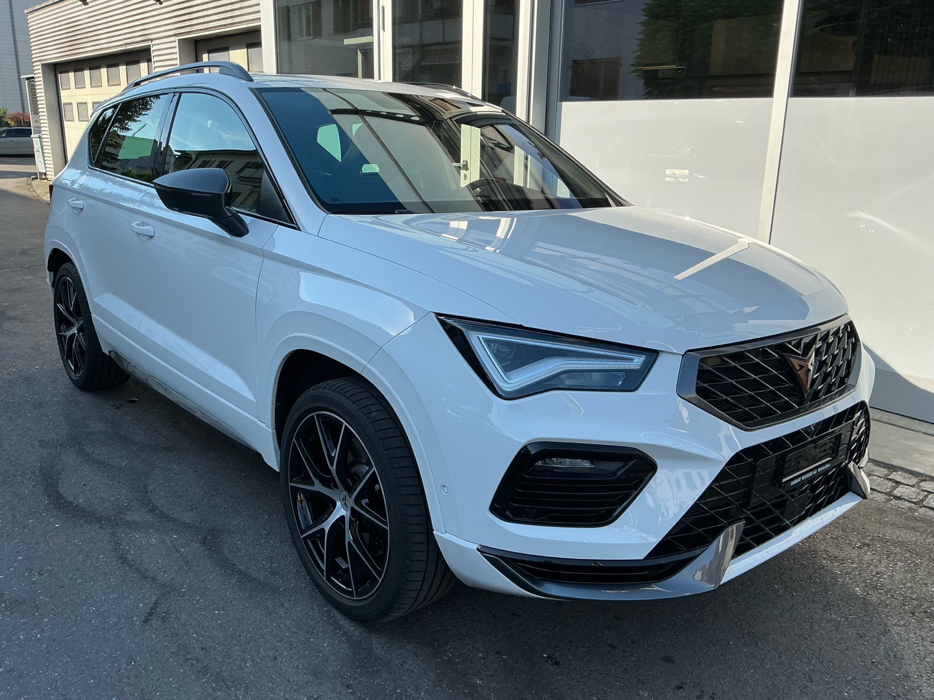 CUPRA Ateca VZ 4Drive *** AKRAPOVIC SPORTAUSPUFF ***-image-2