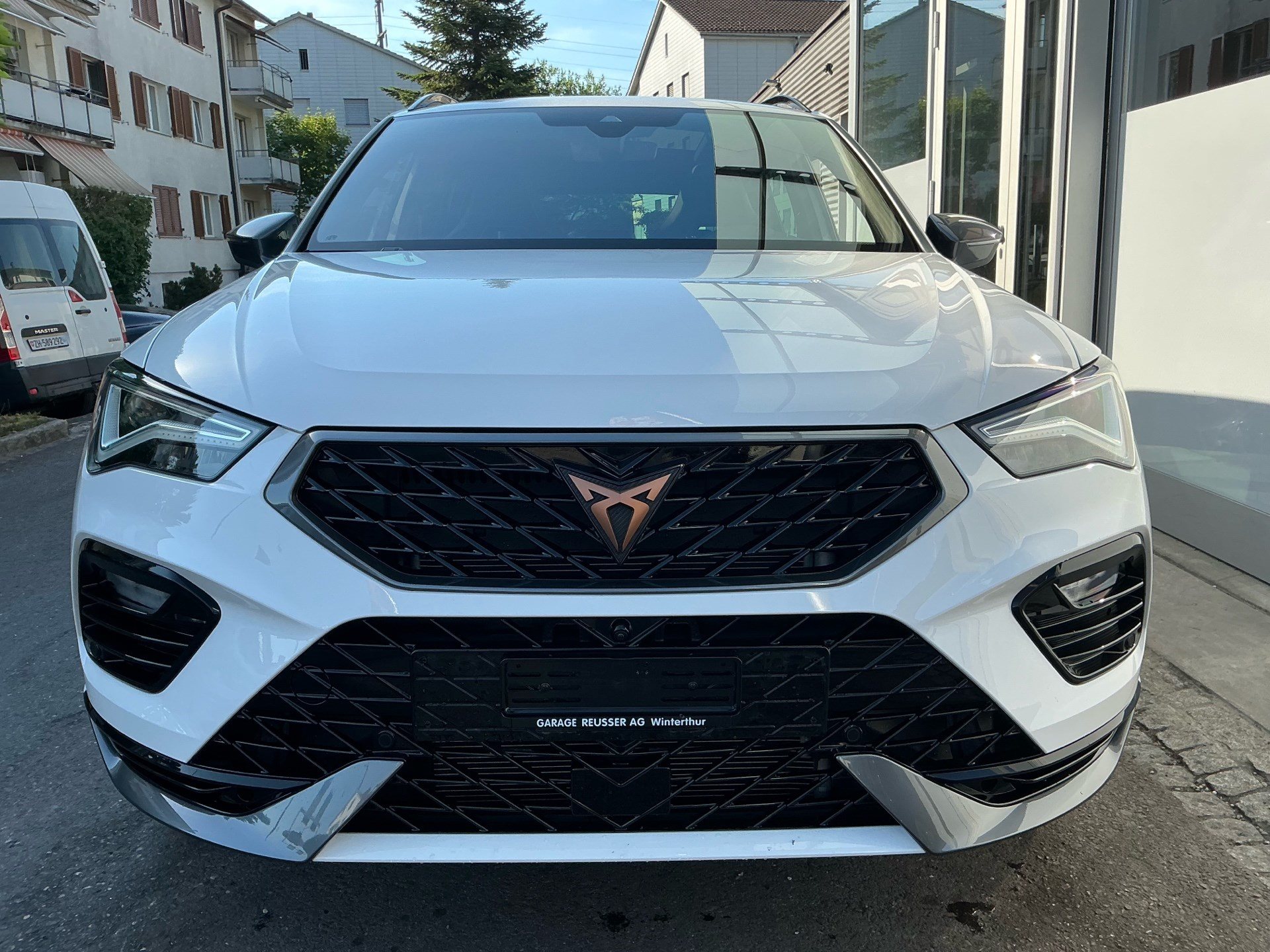 CUPRA Ateca VZ 4Drive *** AKRAPOVIC SPORTAUSPUFF ***-image-1