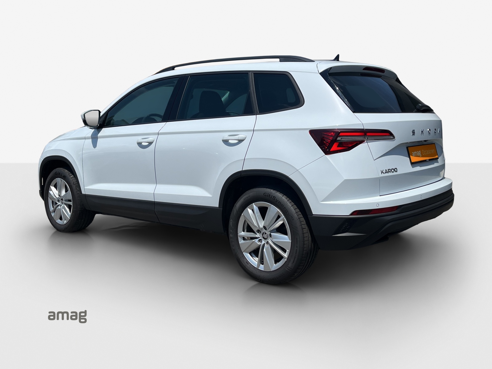 SKODA Karoq 2.0 TDI CR Selection 4x4 DSG-image-2