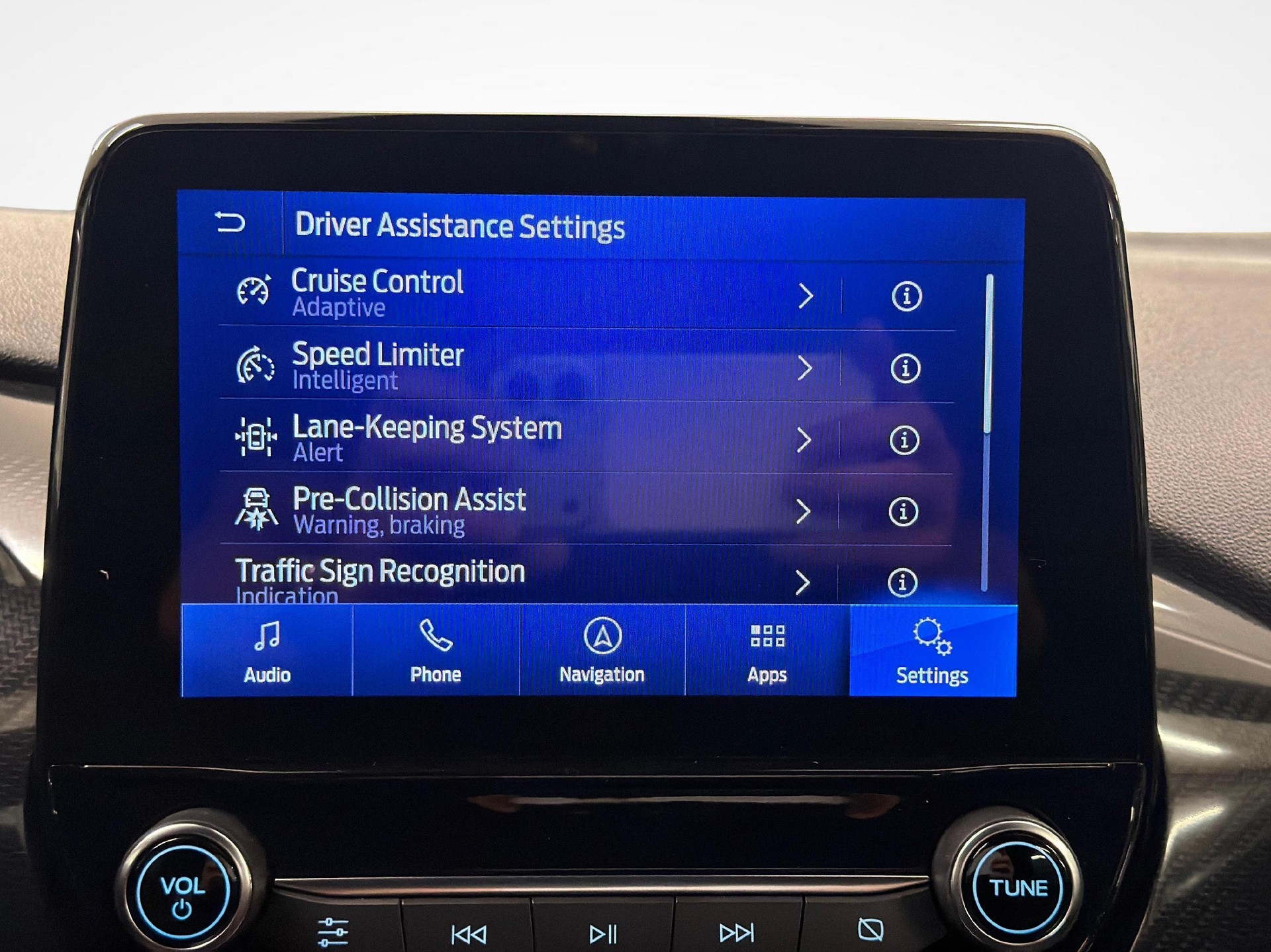 FORD Fiesta 1.0 EcoB Hybrid ST-Line-image-13