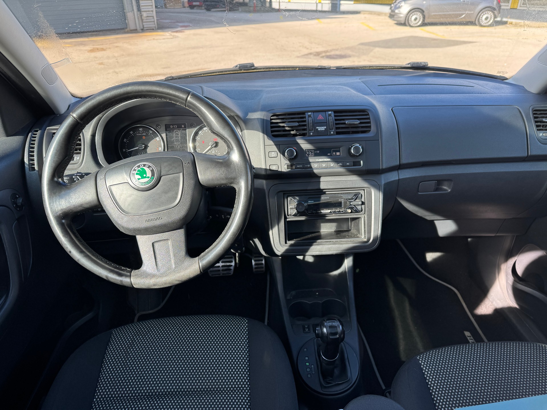 SKODA Roomster 1.2 TSI Scout DSG-image-10