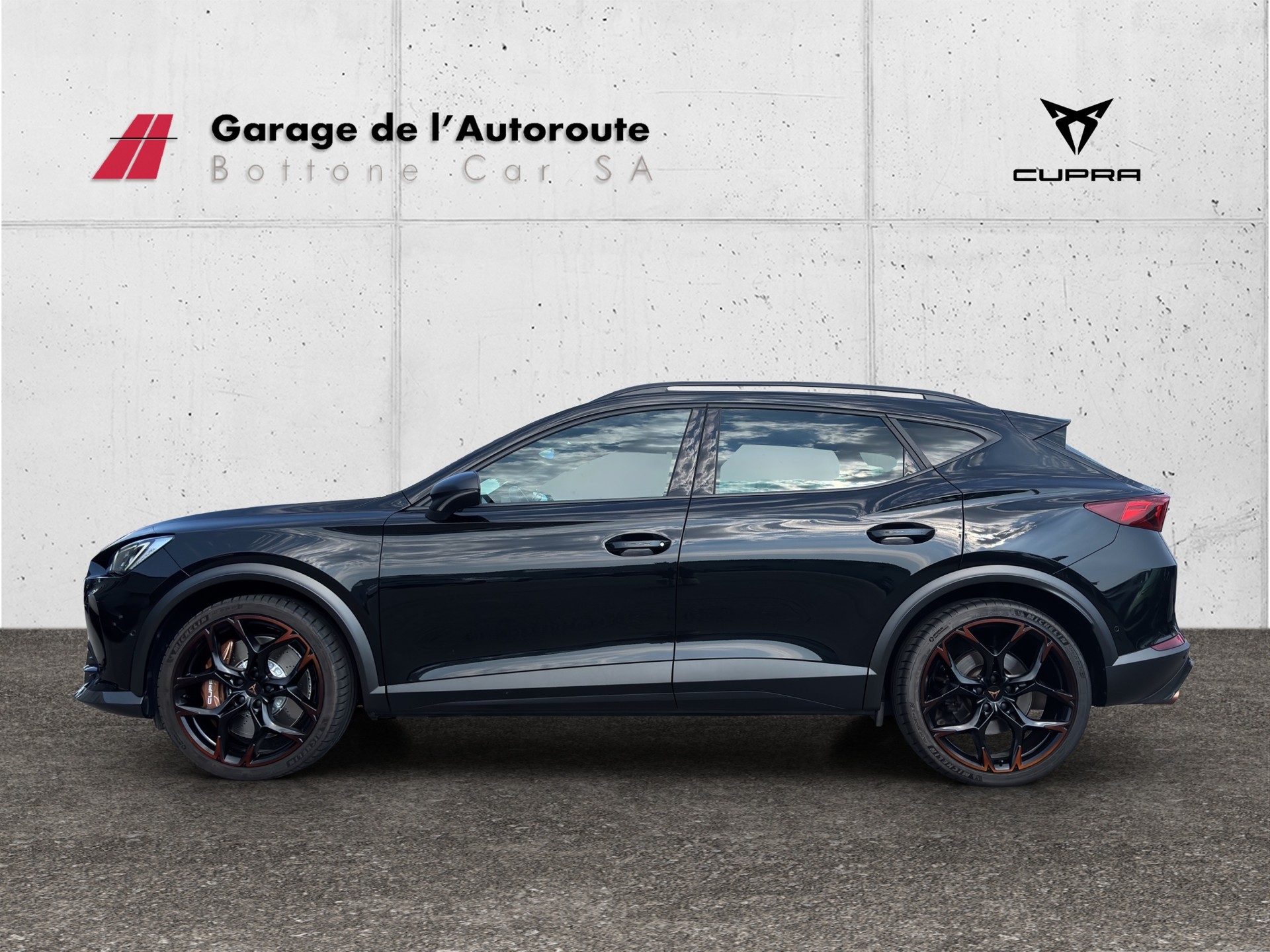 CUPRA Formentor 2.5 TSI VZ5 4Drive DSG-showroom-element-1