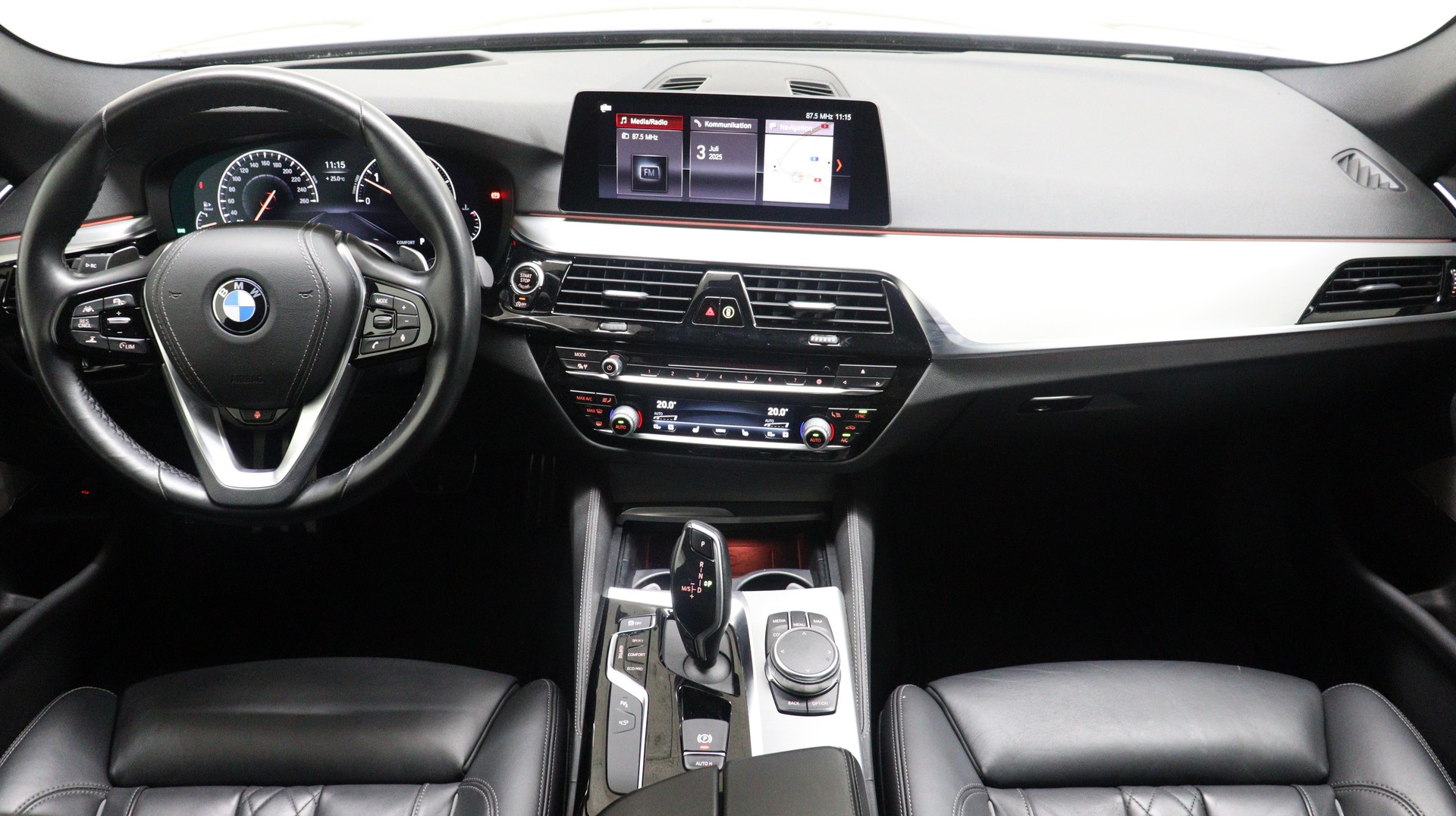 BMW 530d xDrive SAG Touring-image-5