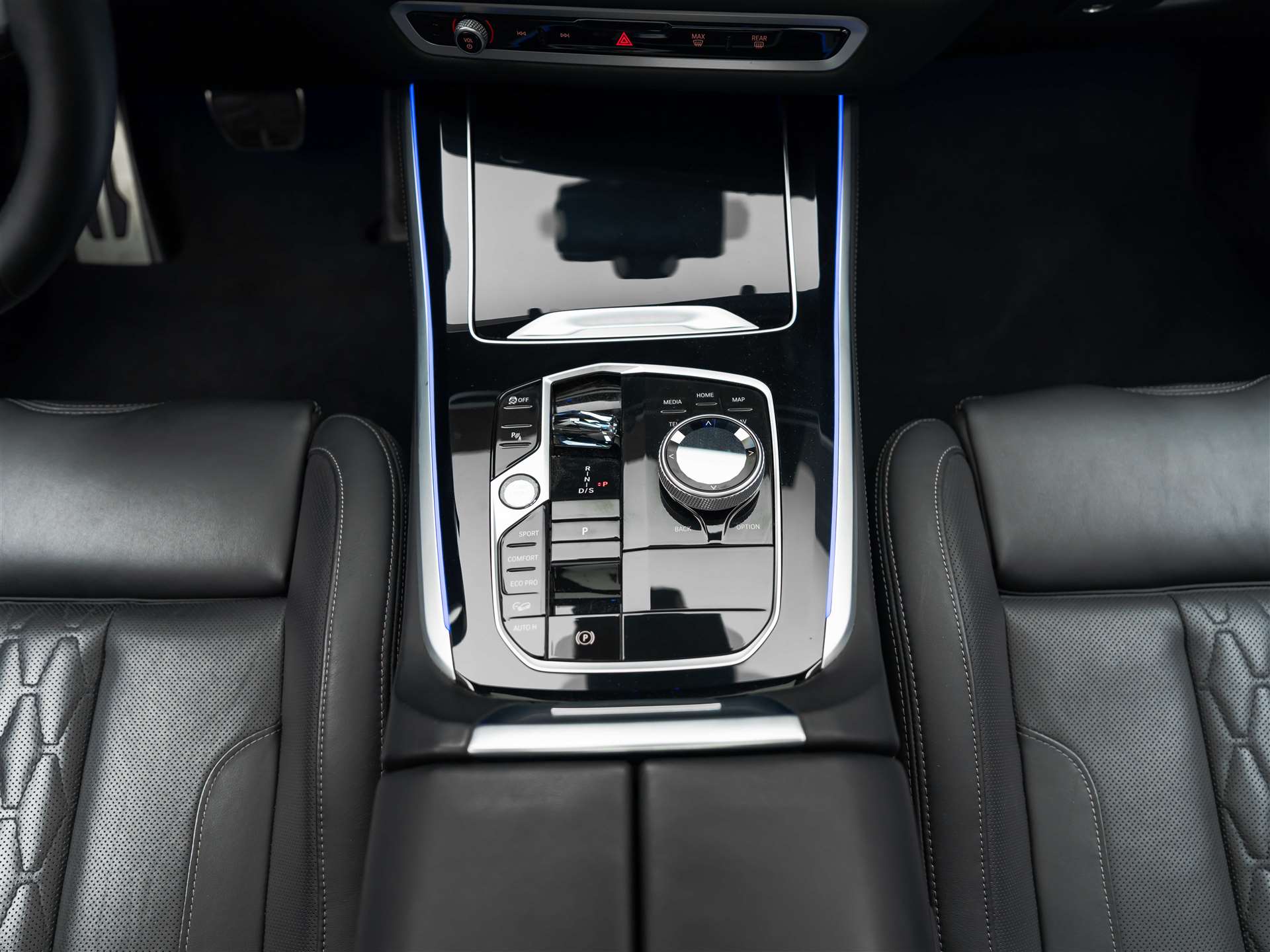 BMW X5 xDrive M60i M Sport Pro Steptronic *Werksgarantie*Head Up Display*Sitzbelüftung*Panorama*-image-34