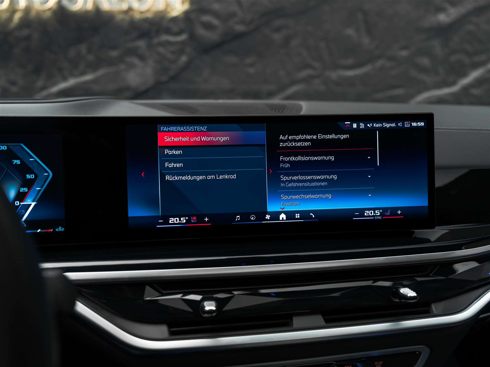 BMW X5 xDrive M60i M Sport Pro Steptronic *Werksgarantie*Head Up Display*Sitzbelüftung*Panorama*-image-43