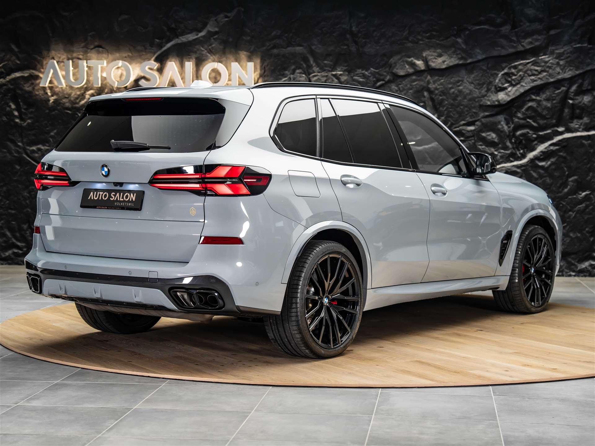 BMW X5 xDrive M60i M Sport Pro Steptronic *Werksgarantie*Head Up Display*Sitzbelüftung*Panorama*-image-4