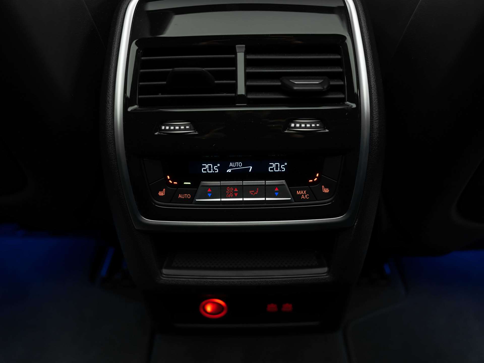 BMW X5 xDrive M60i M Sport Pro Steptronic *Werksgarantie*Head Up Display*Sitzbelüftung*Panorama*-image-35