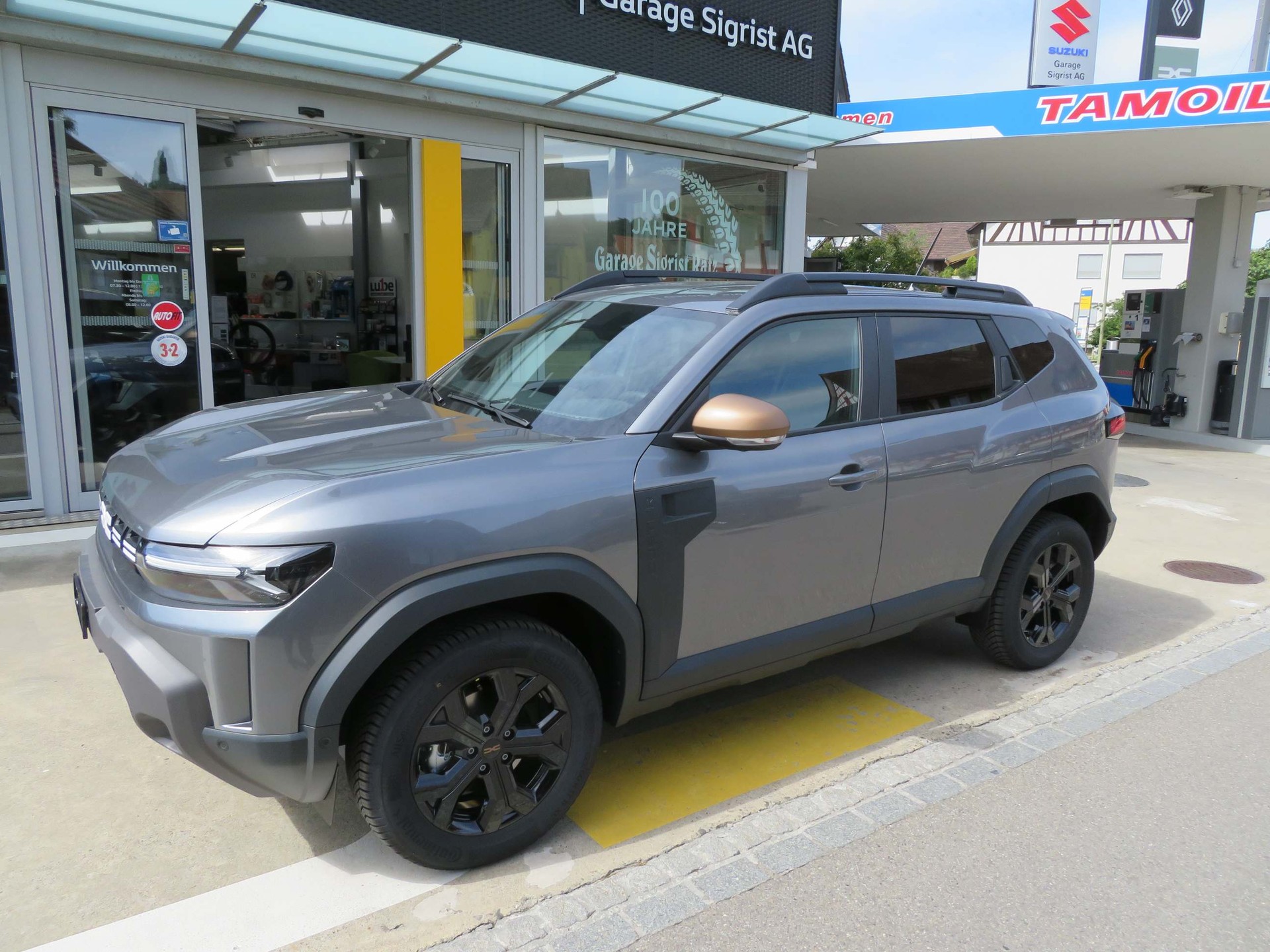 DACIA Duster 1.2 Hybrid Extreme 4WD-image-1
