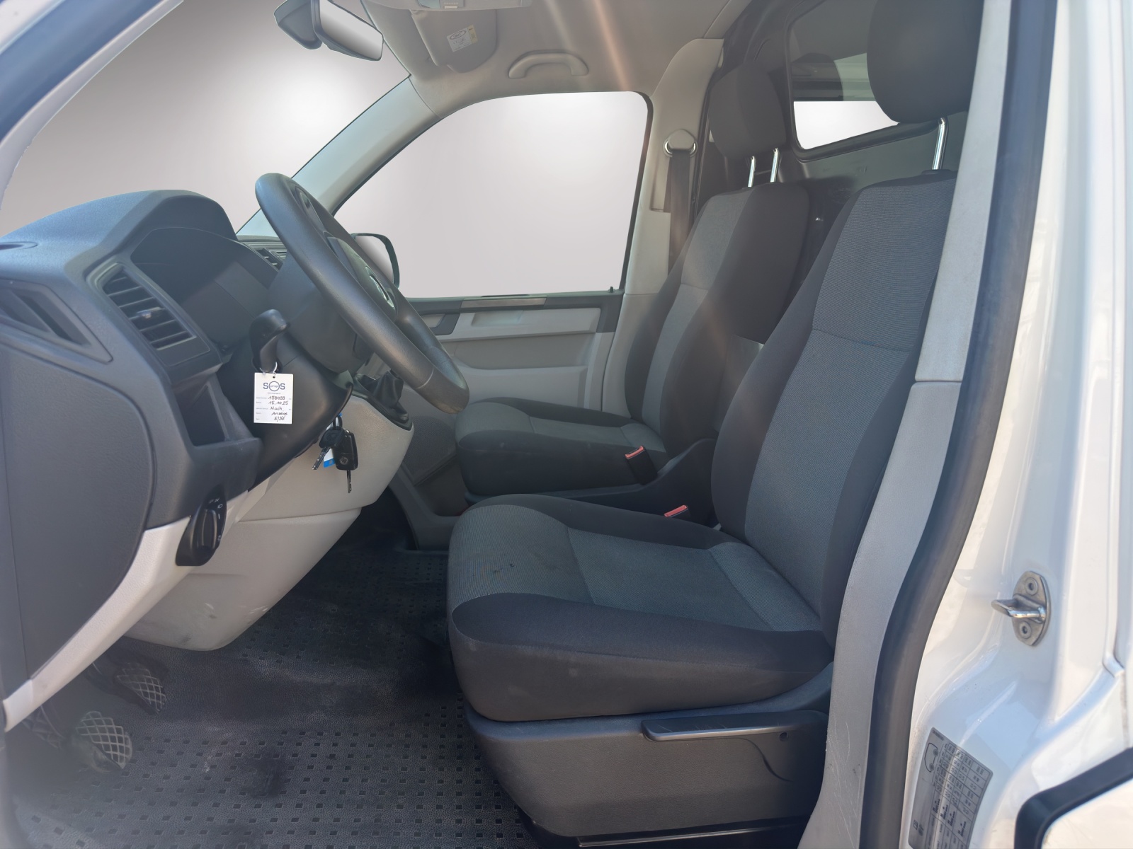 VW T6 2.0 TDI FAHRZEUGEINRICHTUNG-image-9
