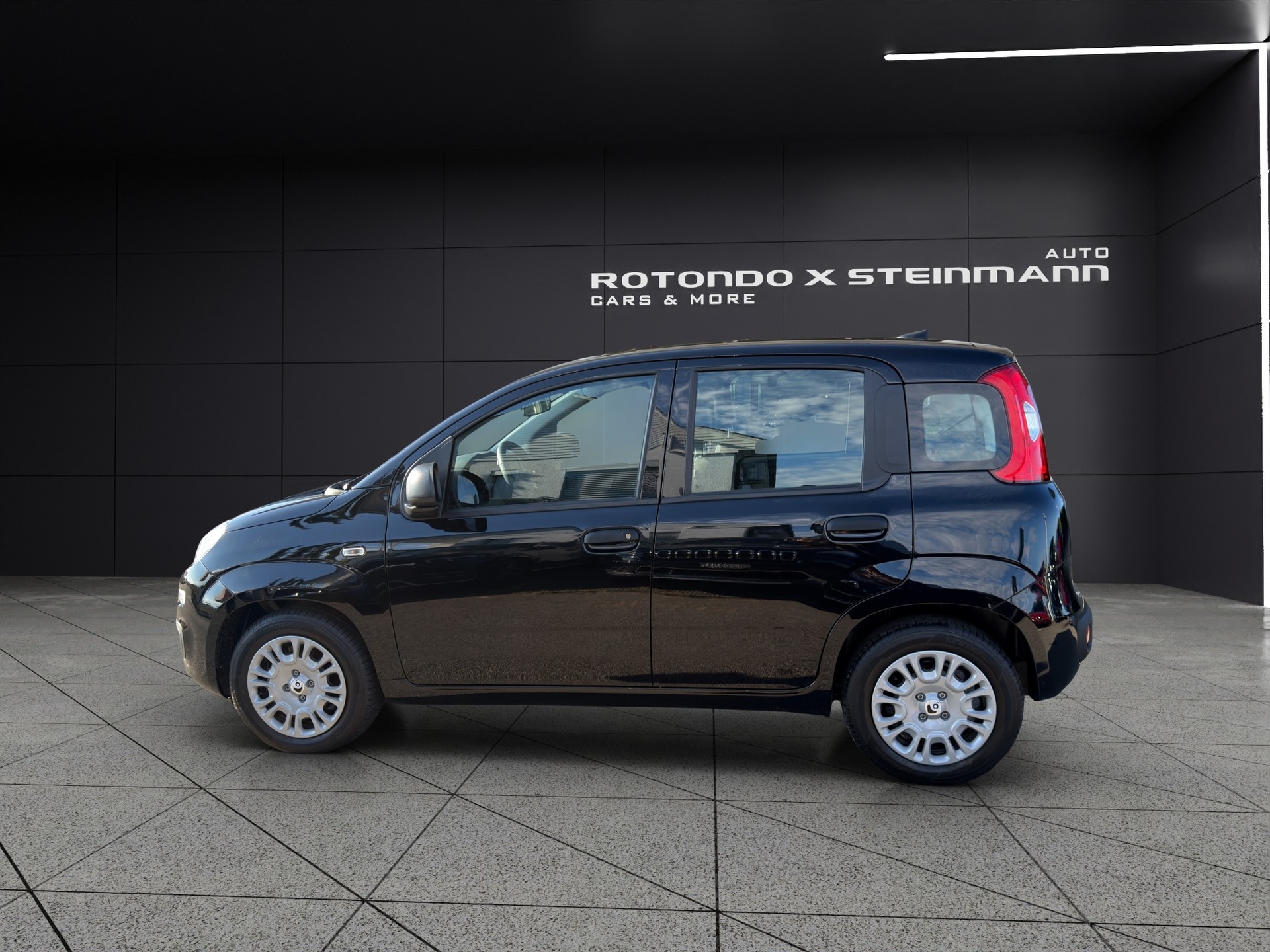 FIAT Panda 1.0 MHEV City-image-1