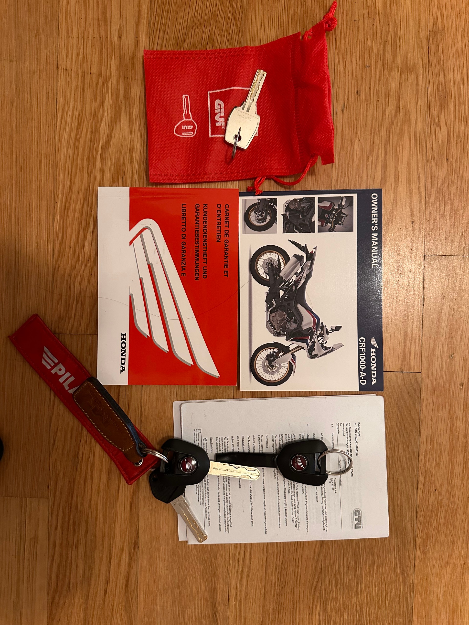HONDA CRF 1000 Africa Twin-image-9