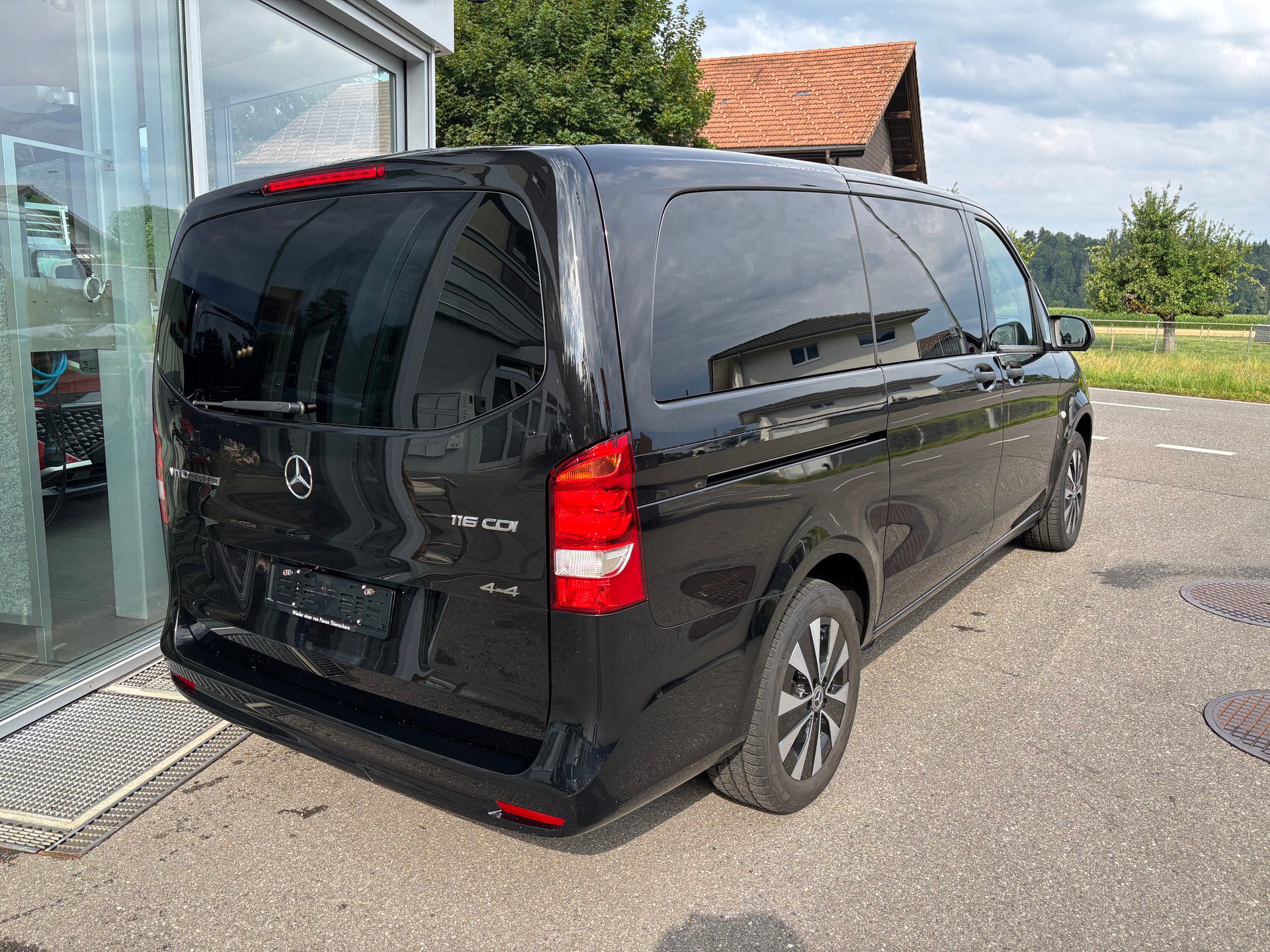 MERCEDES-BENZ Vito Tourer 116 CDI Long Sel. 4M-image-3