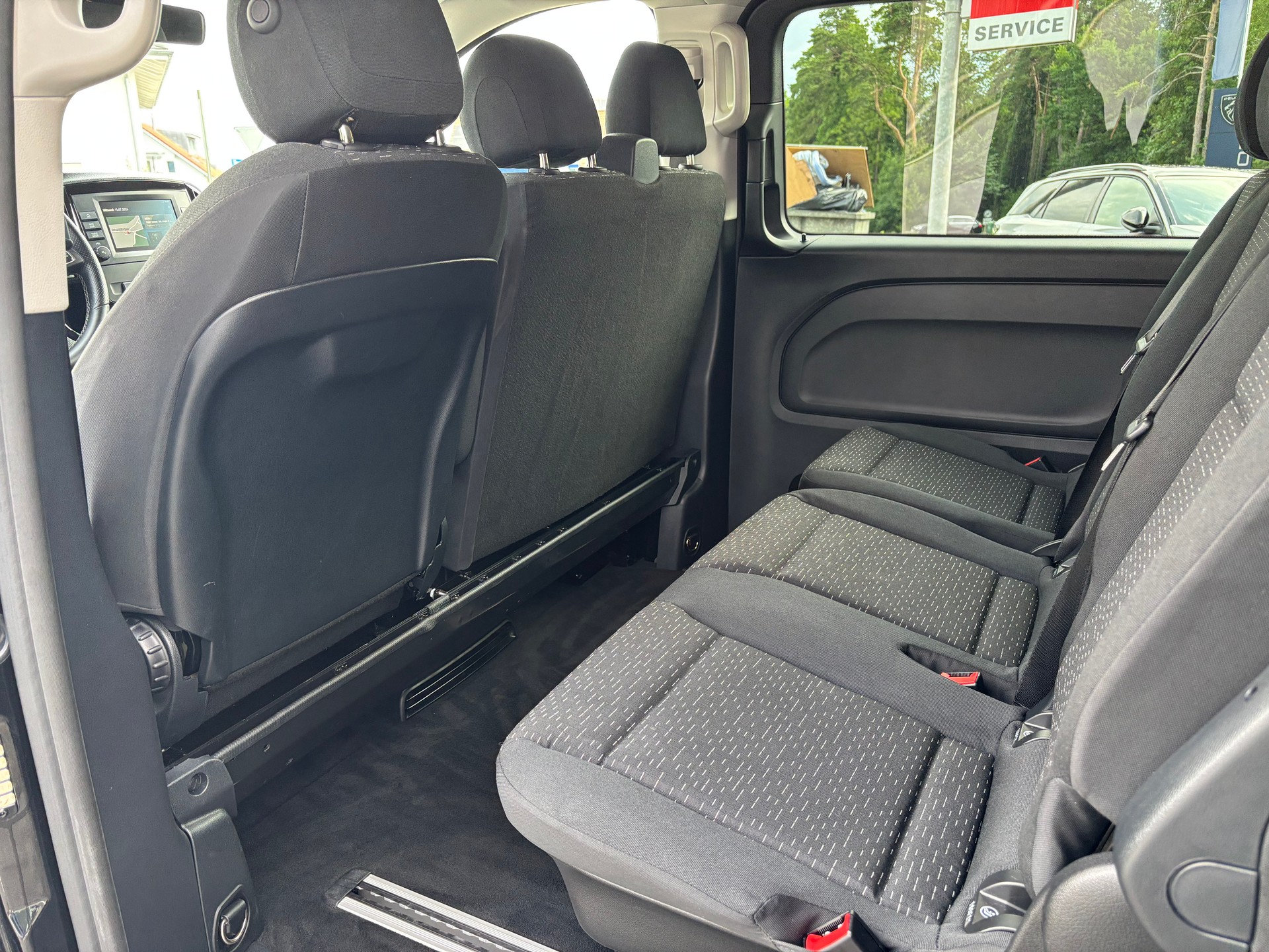 MERCEDES-BENZ Vito Tourer 116 CDI Long Sel. 4M-image-8