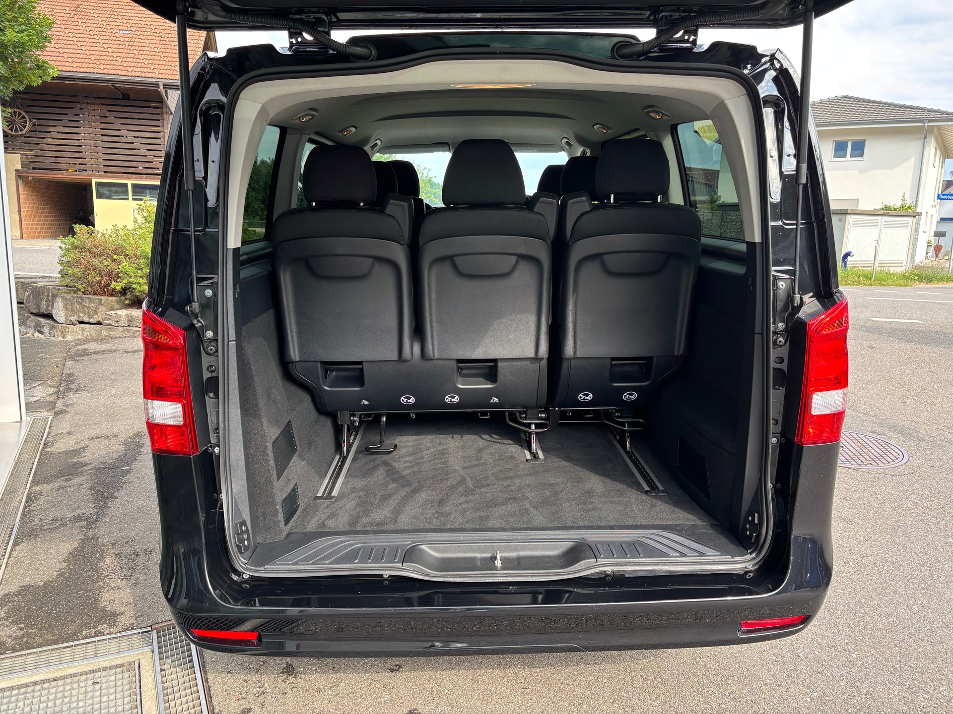 MERCEDES-BENZ Vito Tourer 116 CDI Long Sel. 4M-image-4