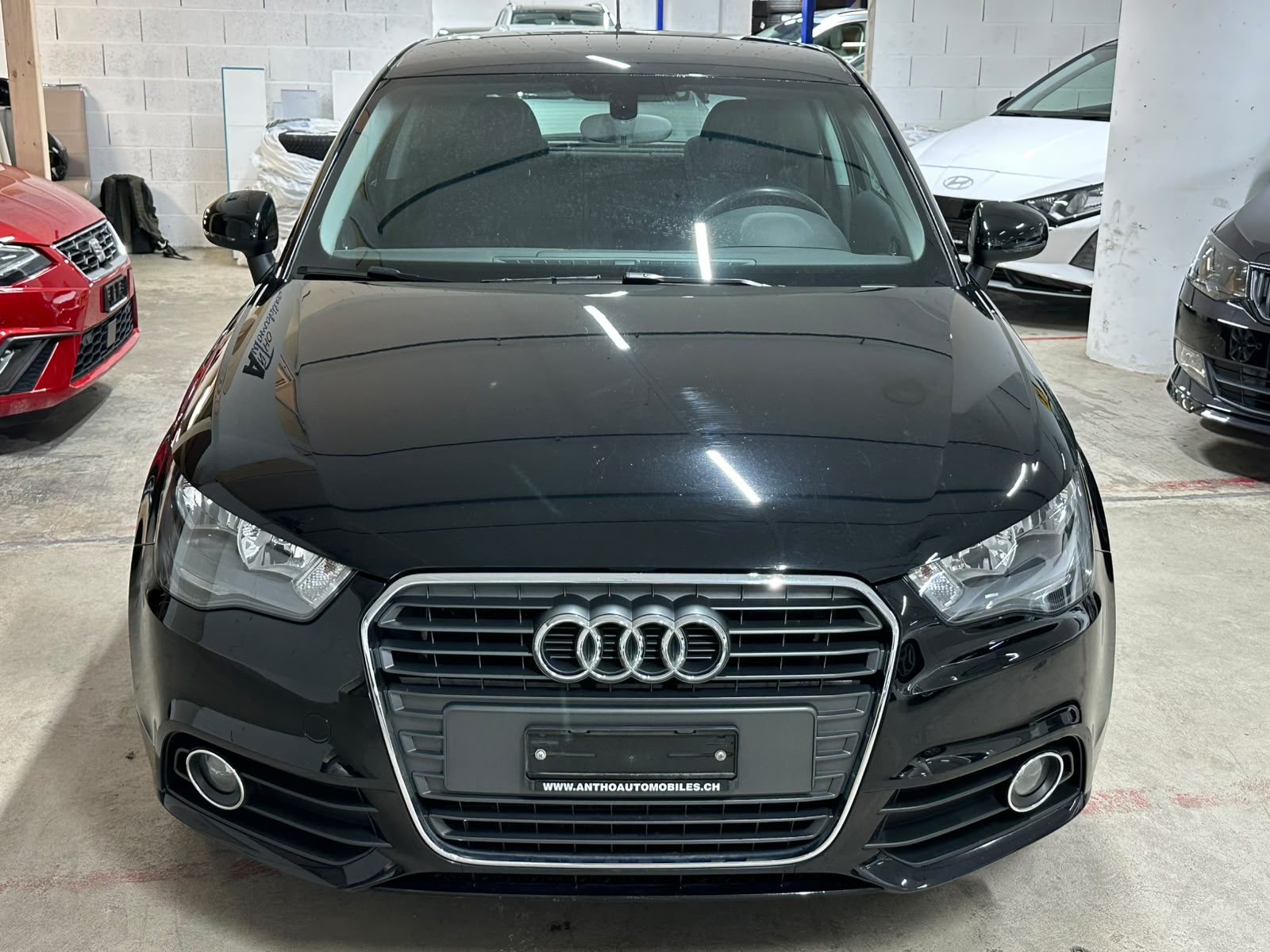 AUDI A1 1.4 TFSI Ambition-image-2
