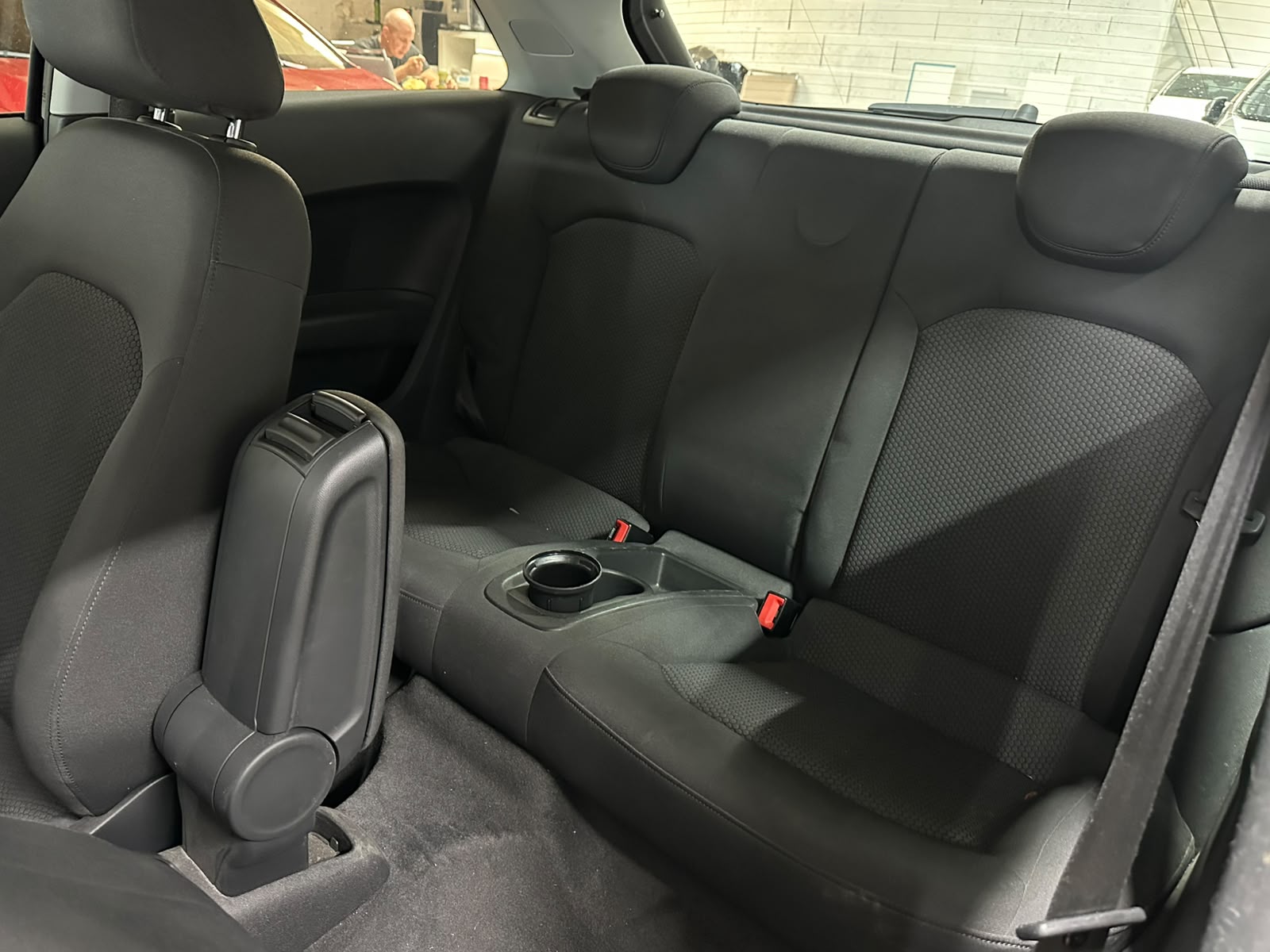 AUDI A1 1.4 TFSI Ambition-image-7
