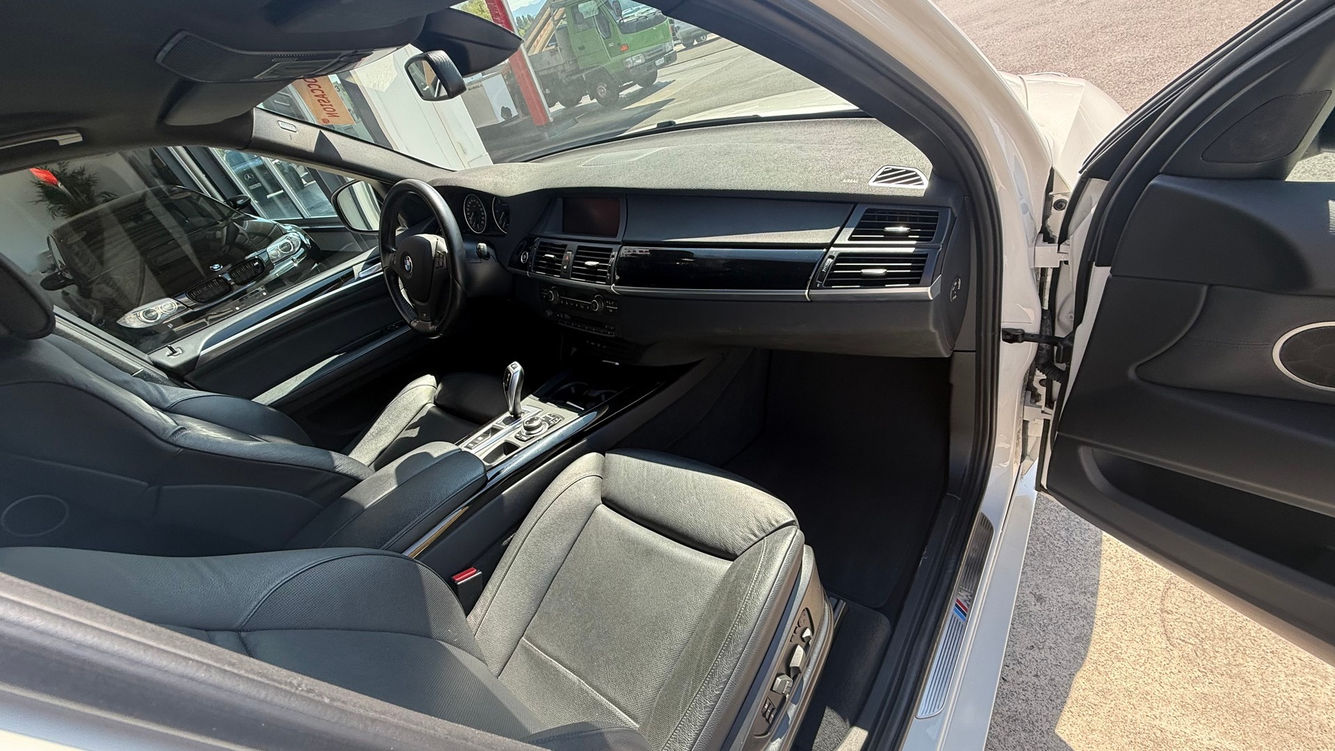 BMW X5 xDrive 30d Steptronic-image-6