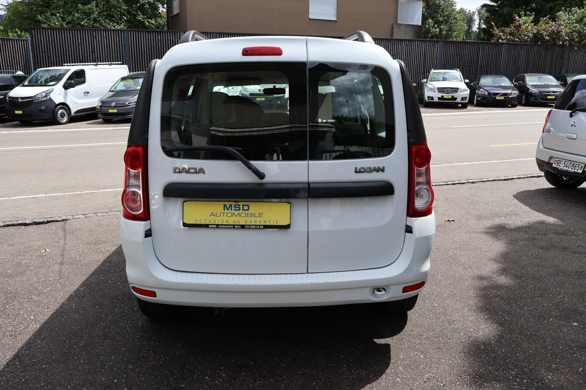 DACIA Logan 1.6 Ambiance-image-3