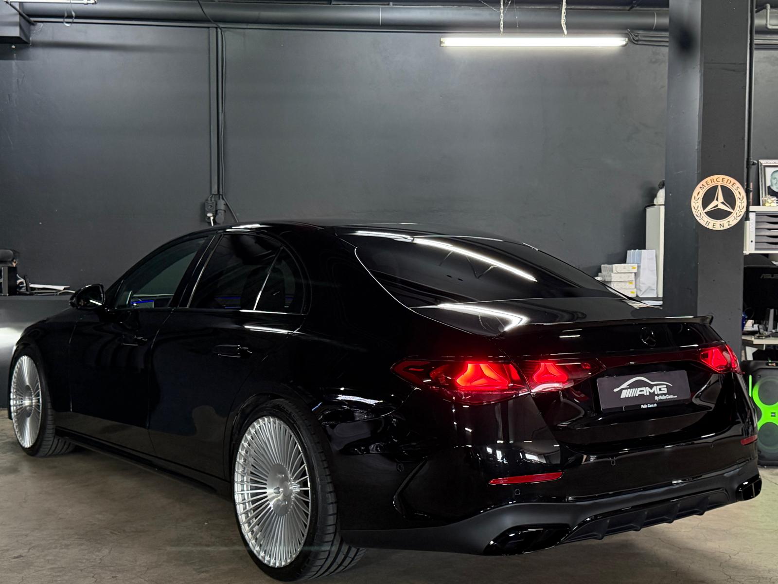 MERCEDES-BENZ E 200 AMG Bodykit 9G-Tronic Limited Black&Silver Performance 5 Jahre Werksgarantie & Gratisservice-image-7