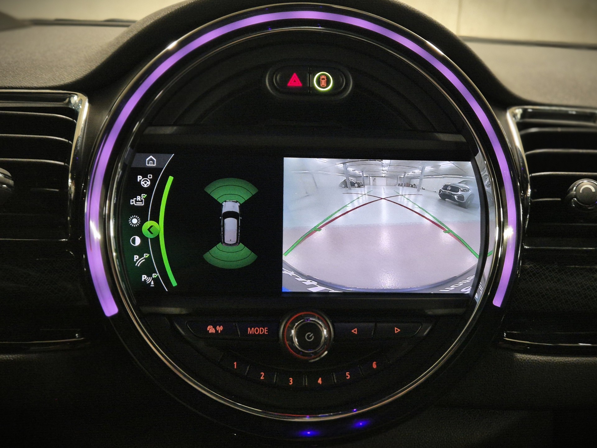 MINI Clubman Cooper S ALL4 Steptronic-image-19