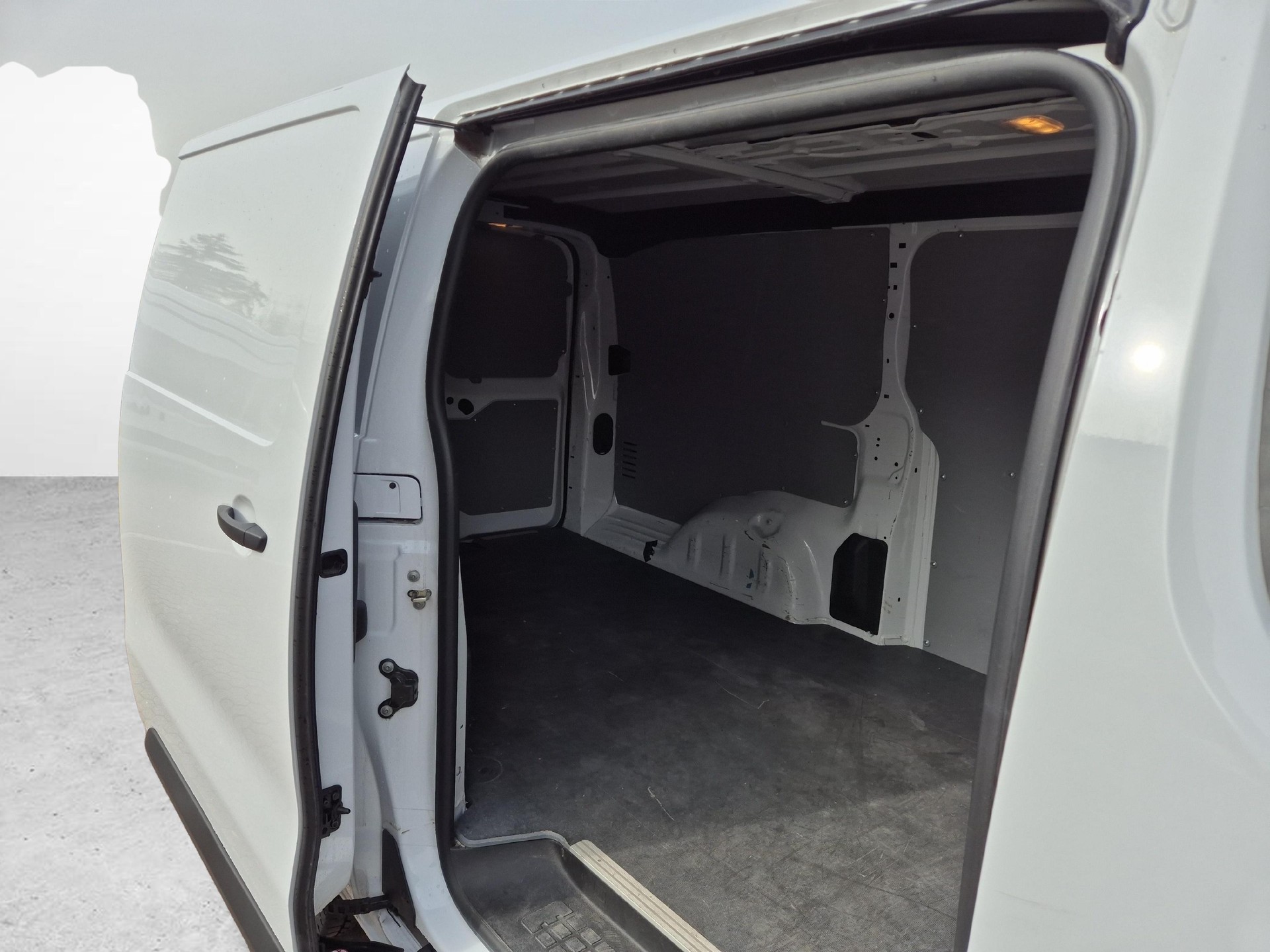 CITROEN Jumpy Kaw. XL 2.0 BlueHDi 140 S/S-image-10