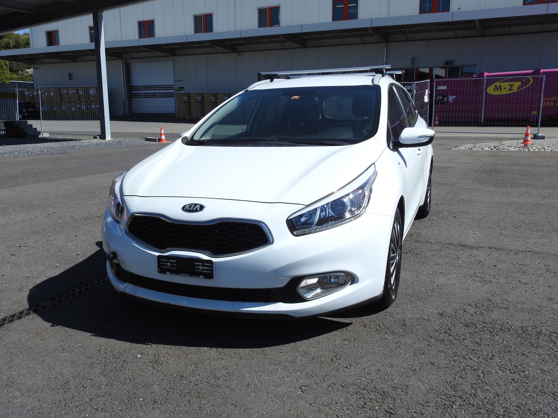 KIA Cee'd Sportswagon 1.6 GDi Trend DCT-image-0