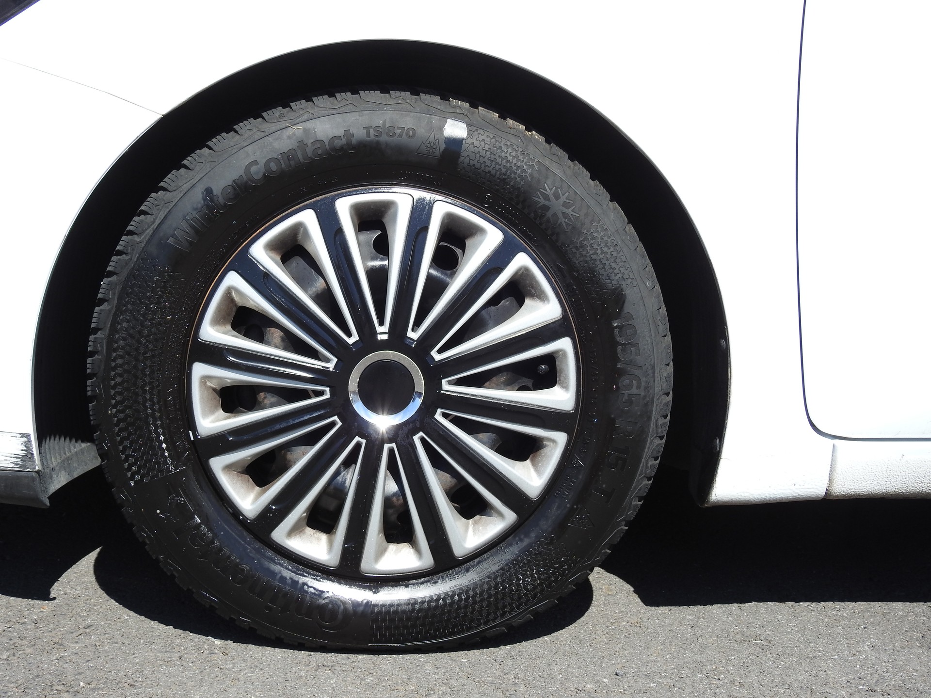 KIA Cee'd Sportswagon 1.6 GDi Trend DCT-image-9