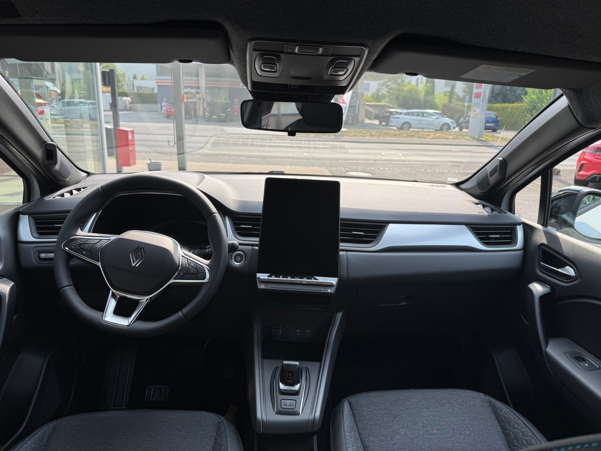 RENAULT Captur 1.8 E-Tech 160 Evolution DHT-image-11