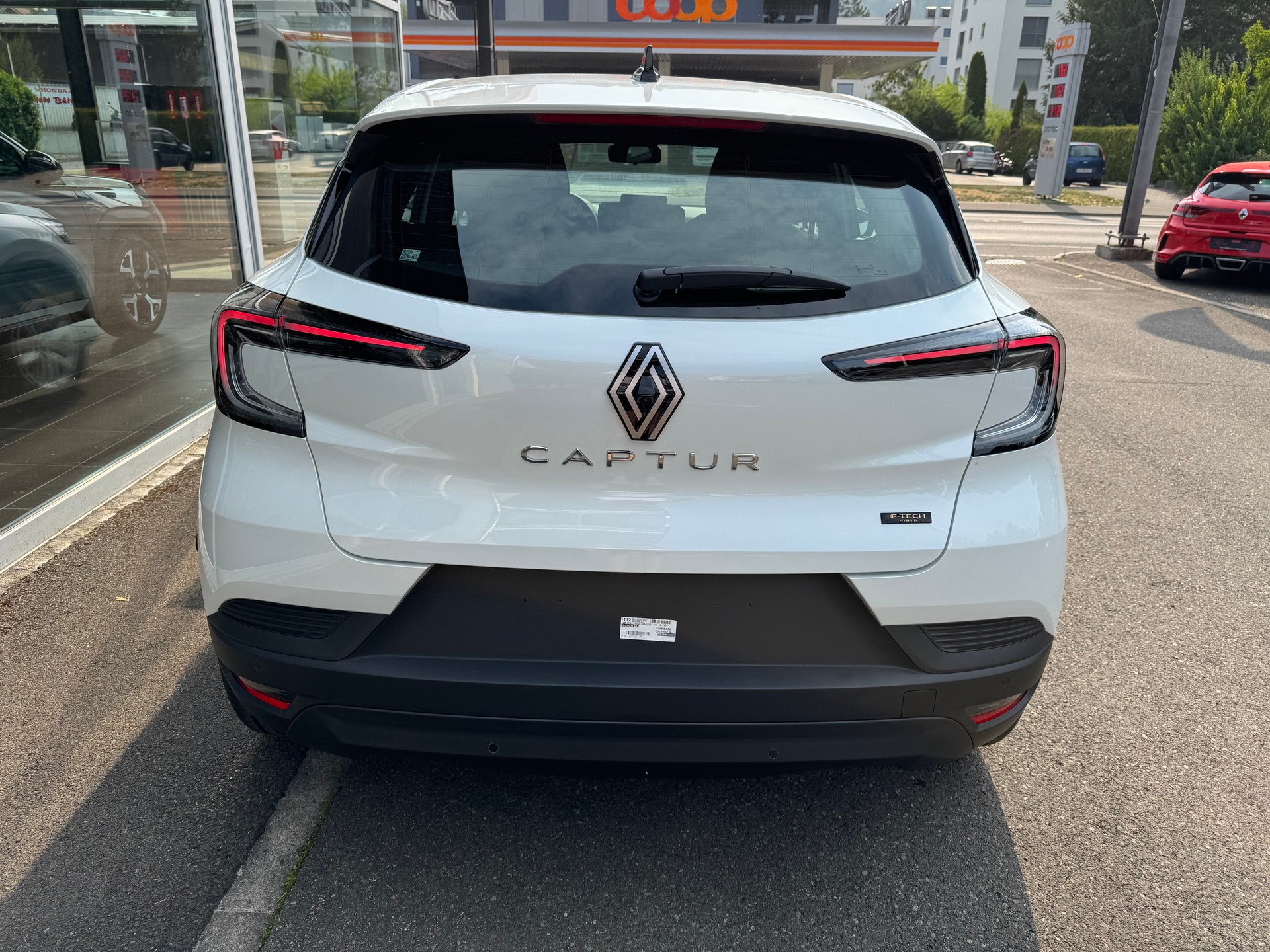RENAULT Captur 1.8 E-Tech 160 Evolution DHT-image-7