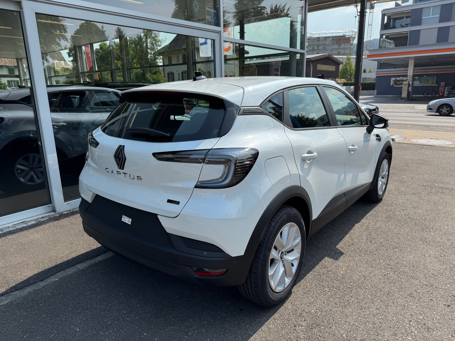 RENAULT Captur 1.8 E-Tech 160 Evolution DHT-image-5