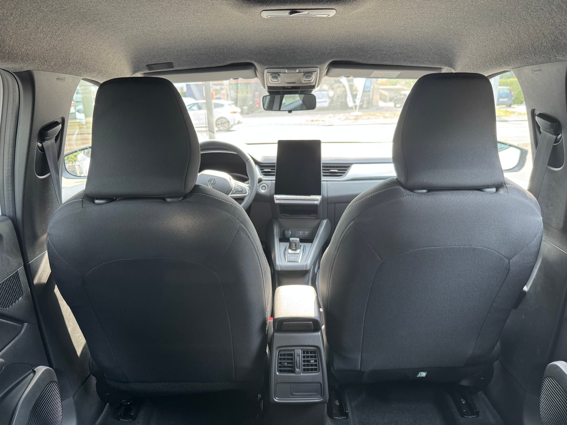 RENAULT Captur 1.8 E-Tech 160 Evolution DHT-image-10