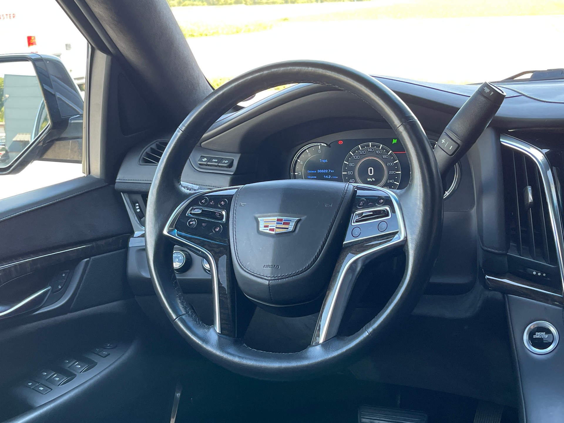 CADILLAC Escalade 6.2 Platinum Automatic*8 Plätze-image-8