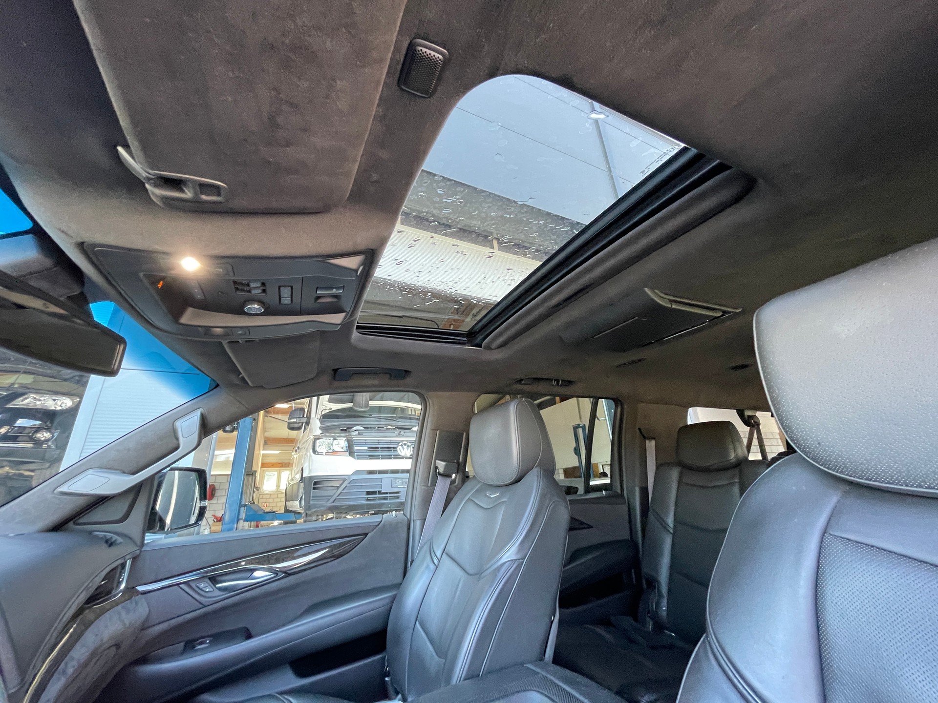 CADILLAC Escalade 6.2 Platinum Automatic*8 Plätze-image-12