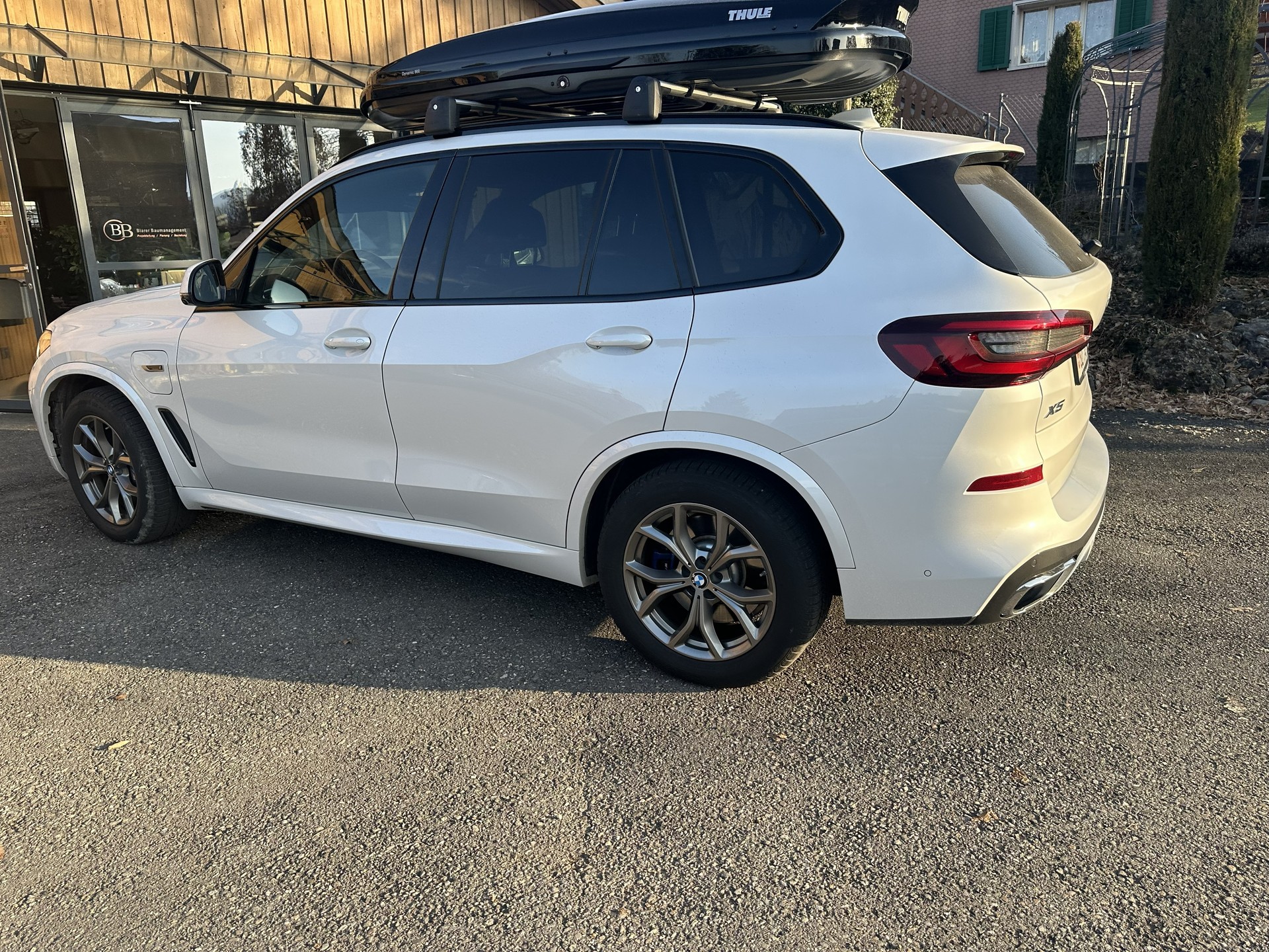 BMW 45e xDrive-image-4