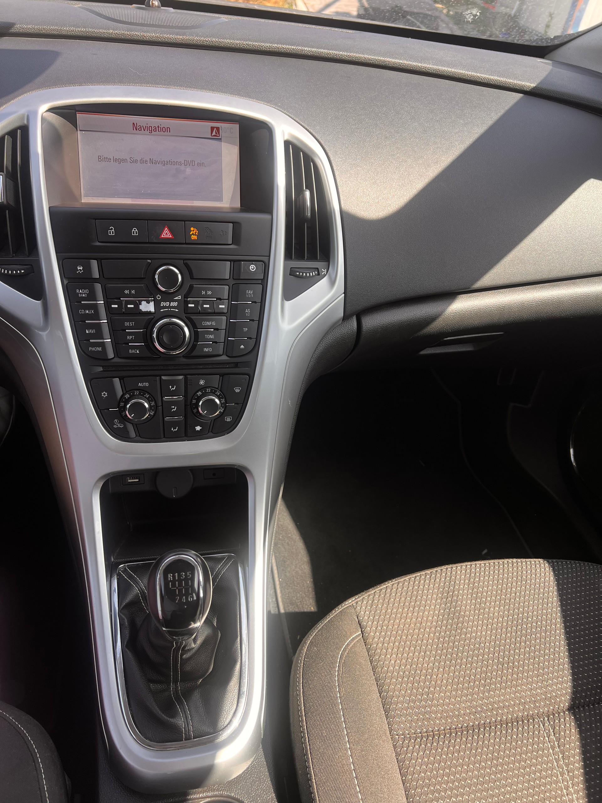 OPEL Astra 1.6i 16V Turbo Enjoy-image-9