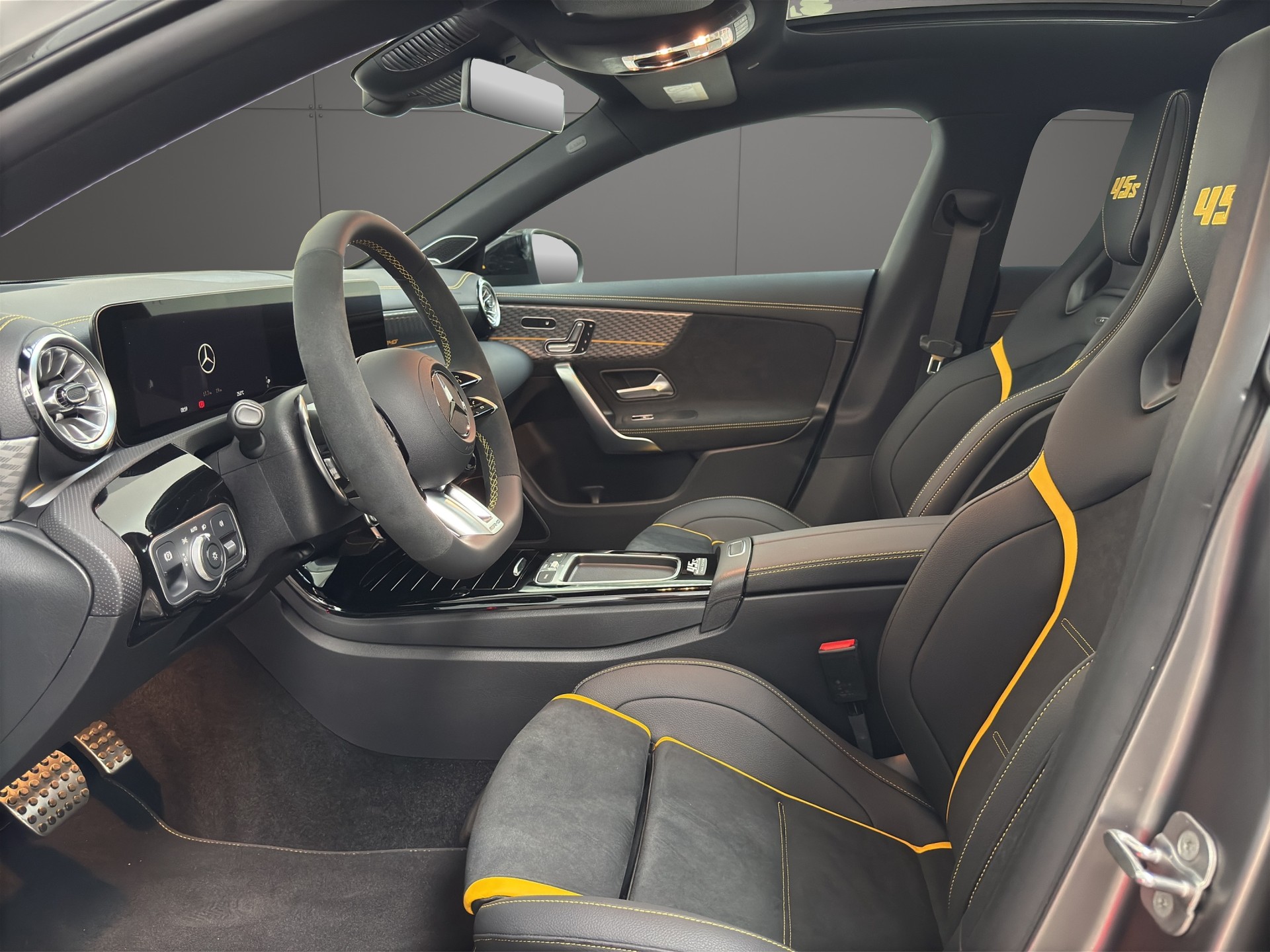 MERCEDES-BENZ CLA 45 S AMG 4Matic FINAL EDITION-image-9