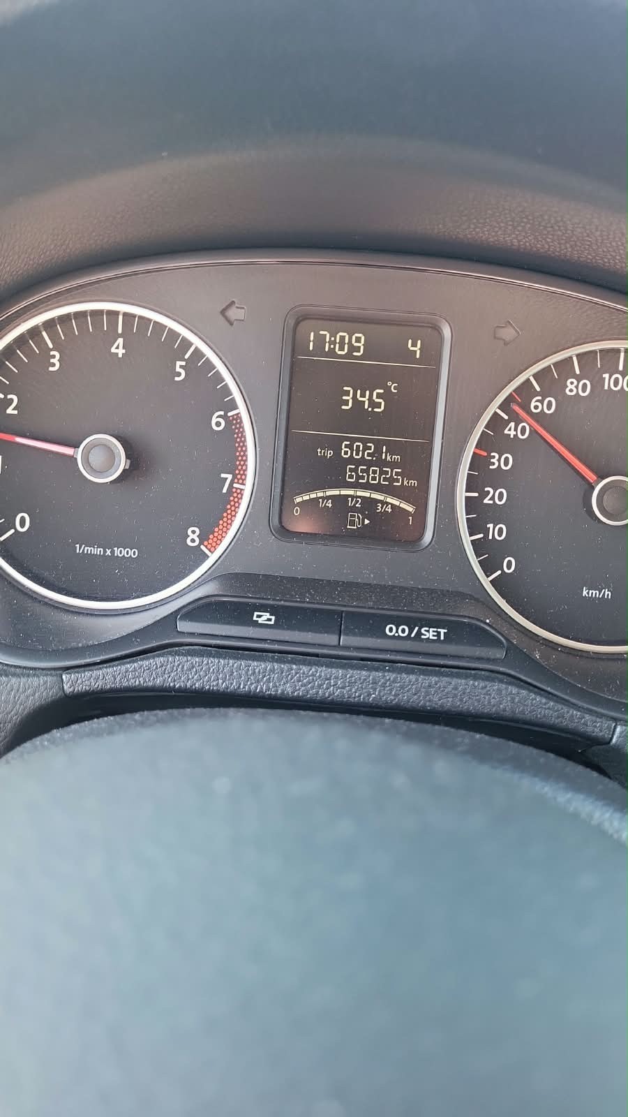 VW Polo 1.4 16V Trendline-image-6