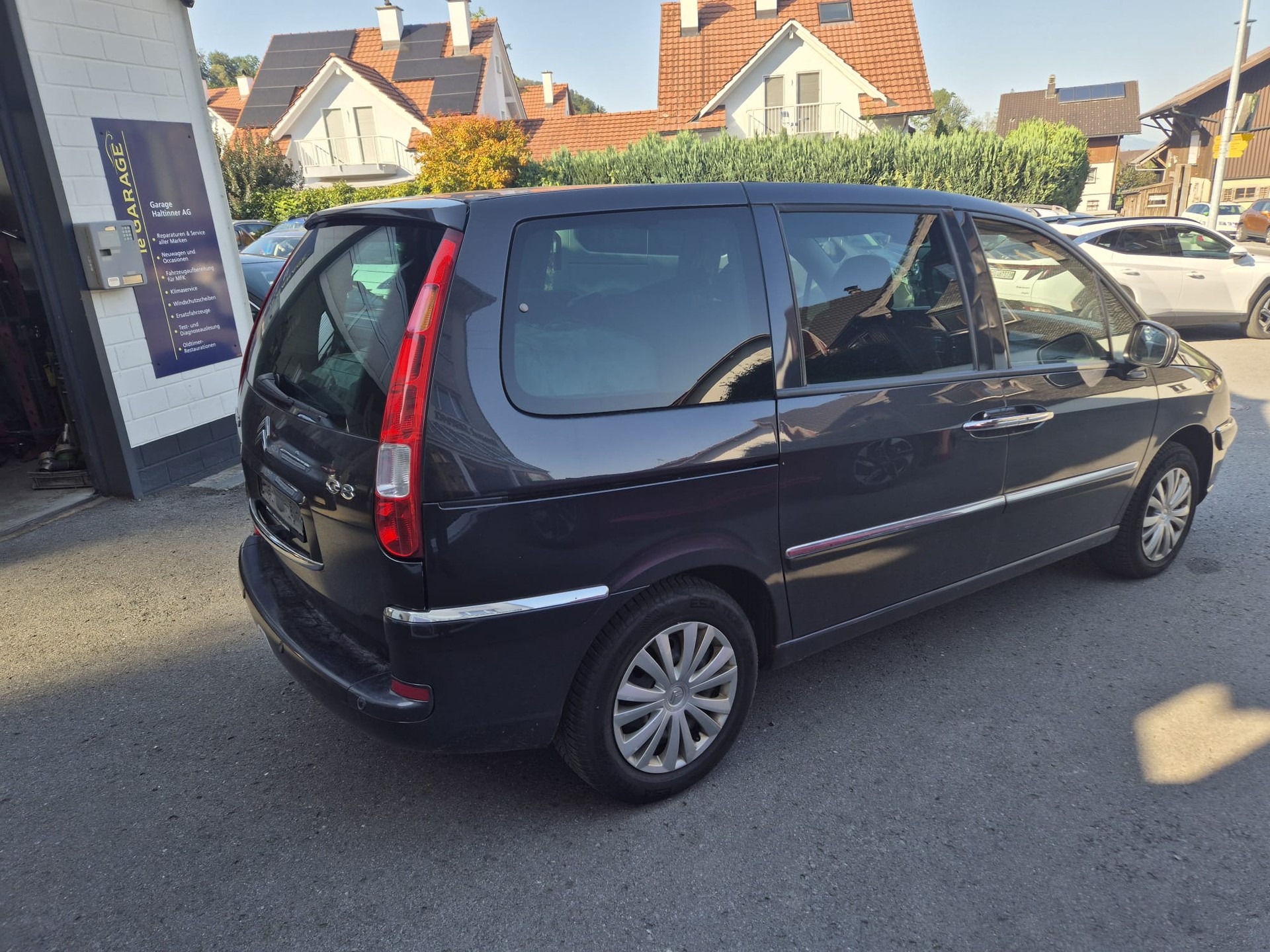 CITROEN C8 2.0 16V HDi Exclusive Automatic-image-2