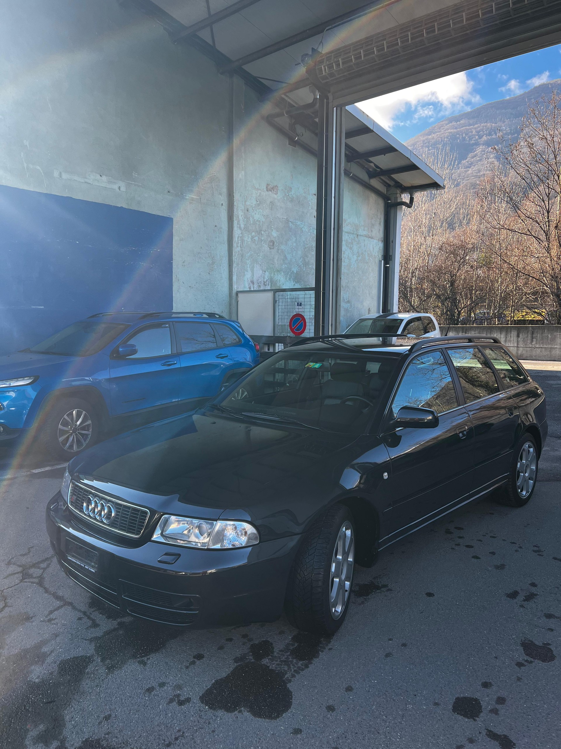 AUDI 2.7 V6 Biturbo quattro-image-1