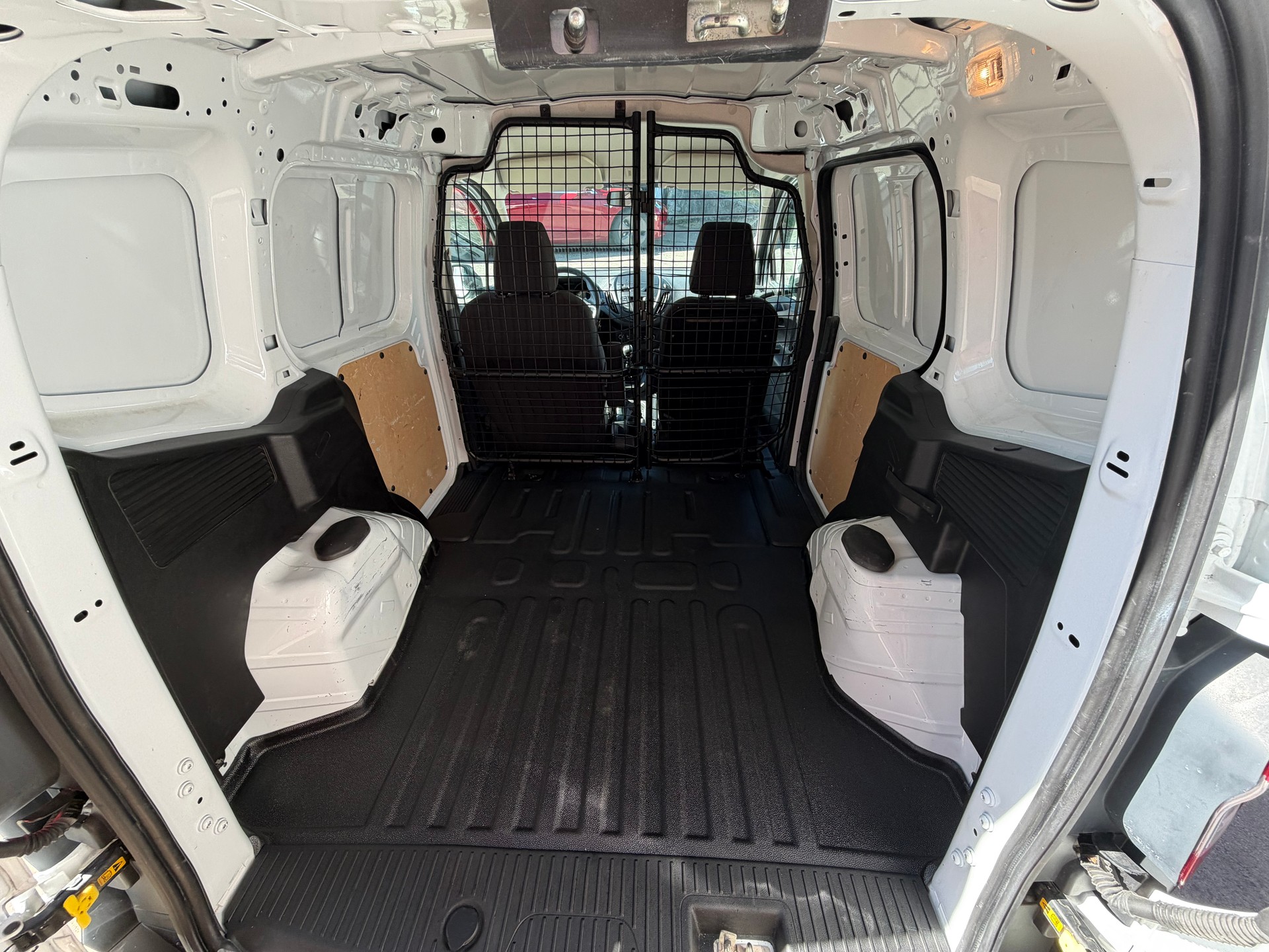 FORD Transit Courier Van 1.0 EcoBoost Trend-image-14