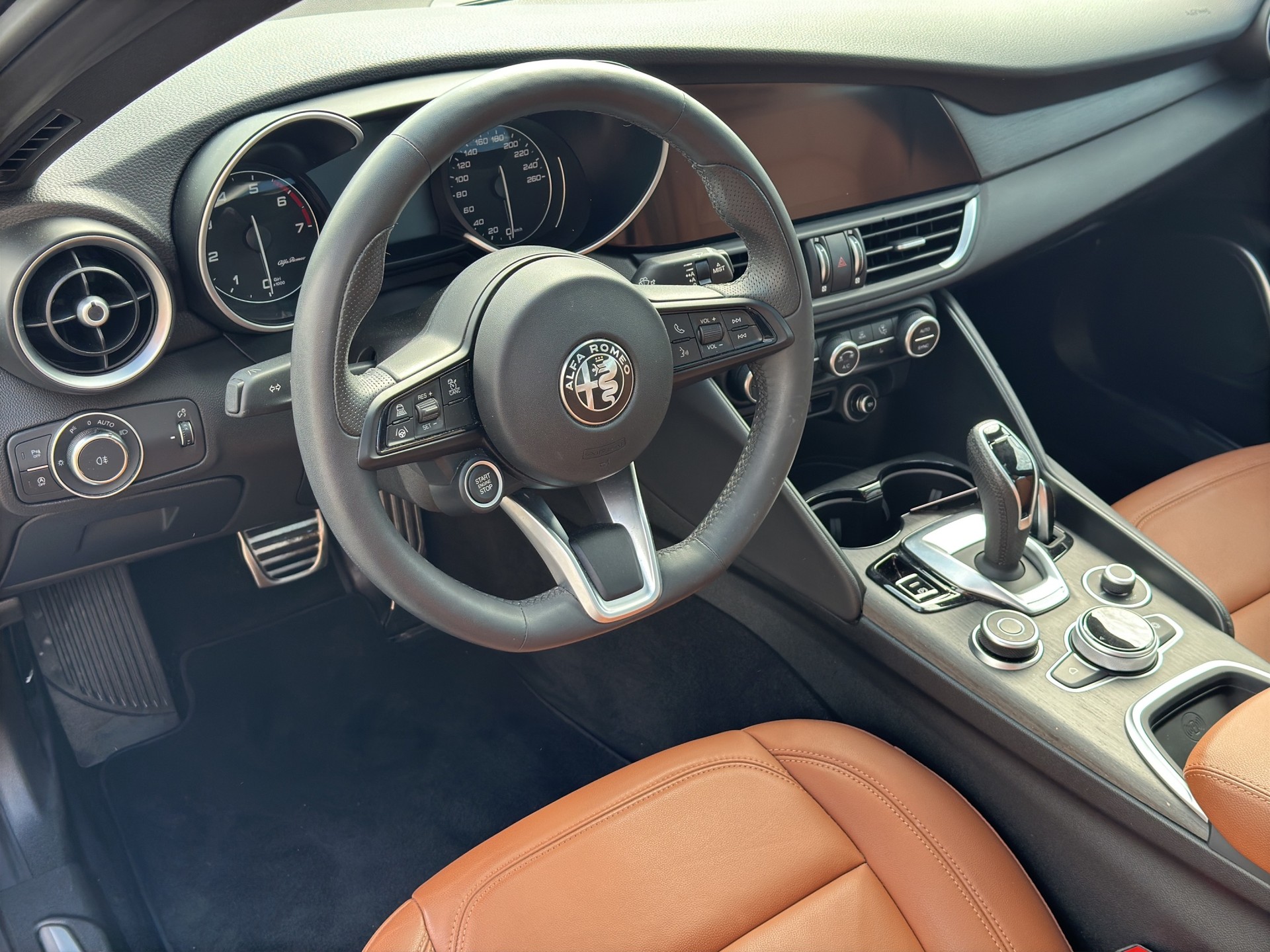 ALFA ROMEO Giulia 2.0 Ti Q4-image-6