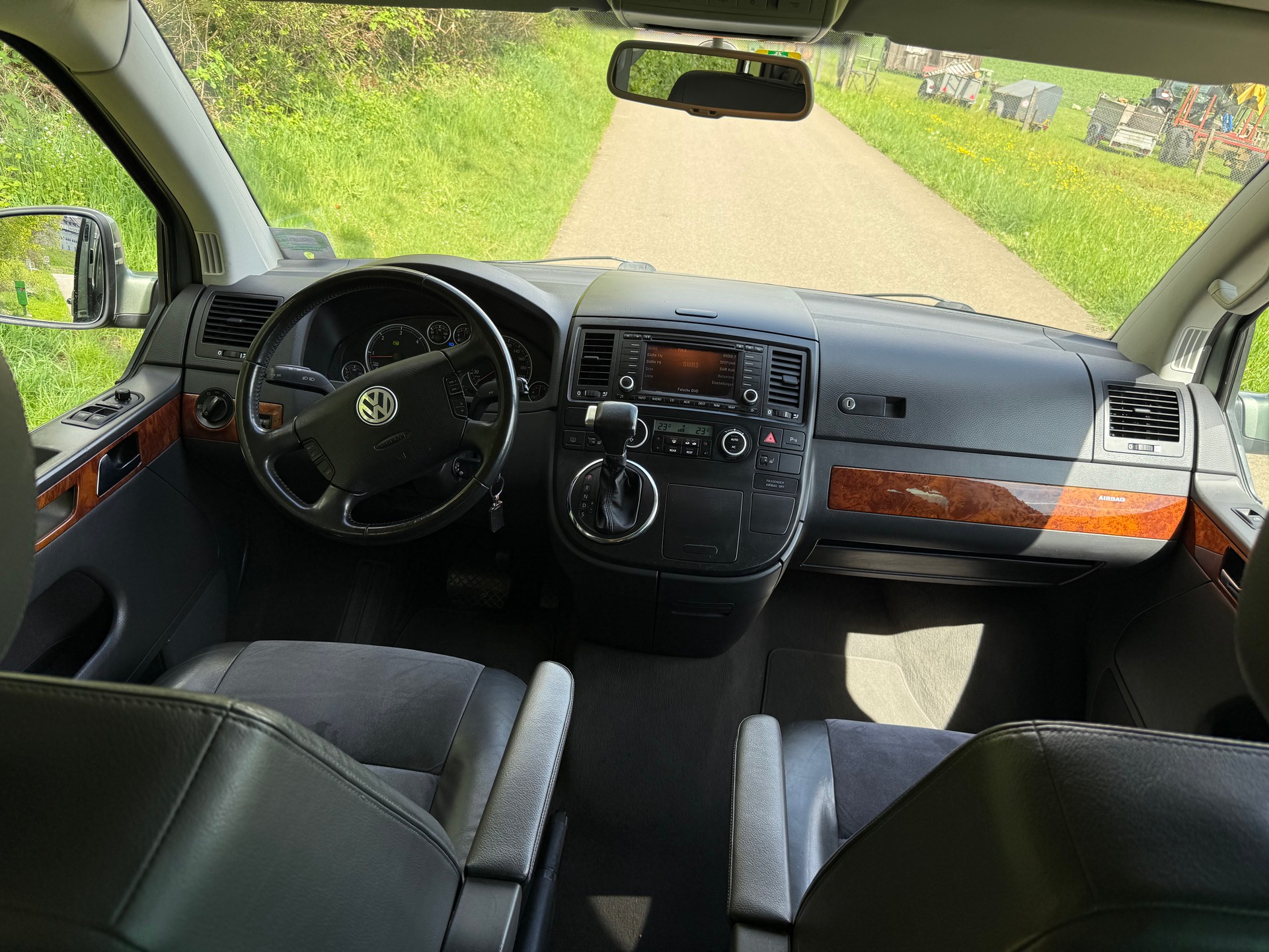 VW 2.5 TDI 174 Highline-image-5