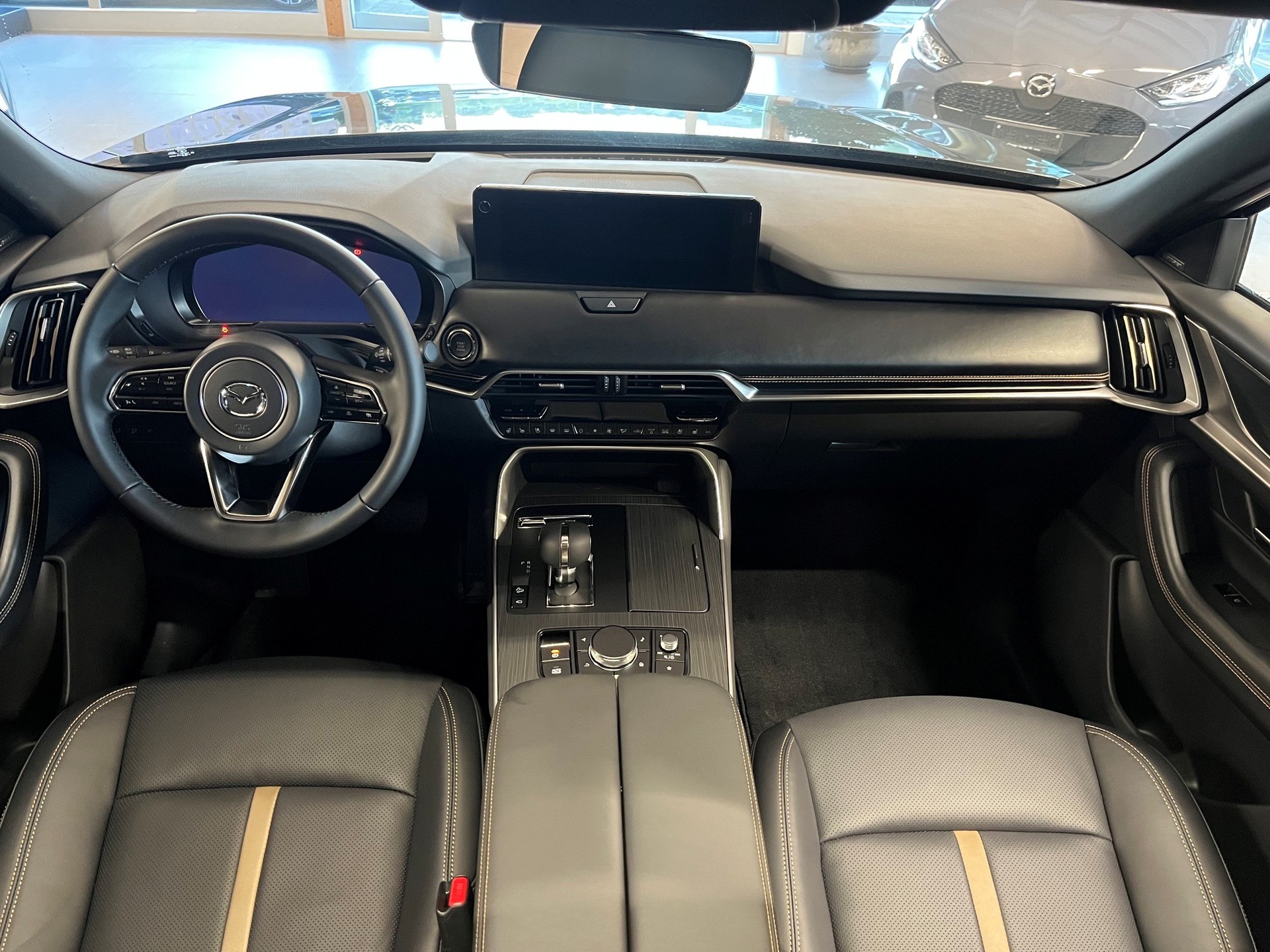 MAZDA CX-80 e-Skyactiv D254 MHEV AWD Homura Plus-image-7