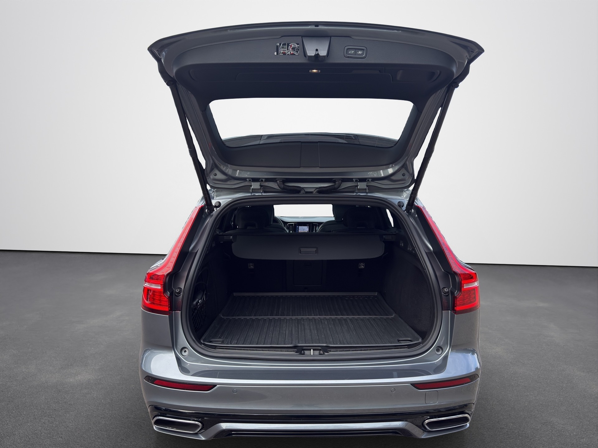 VOLVO V60 2.0 T6 TE R-Design eAWD-image-14