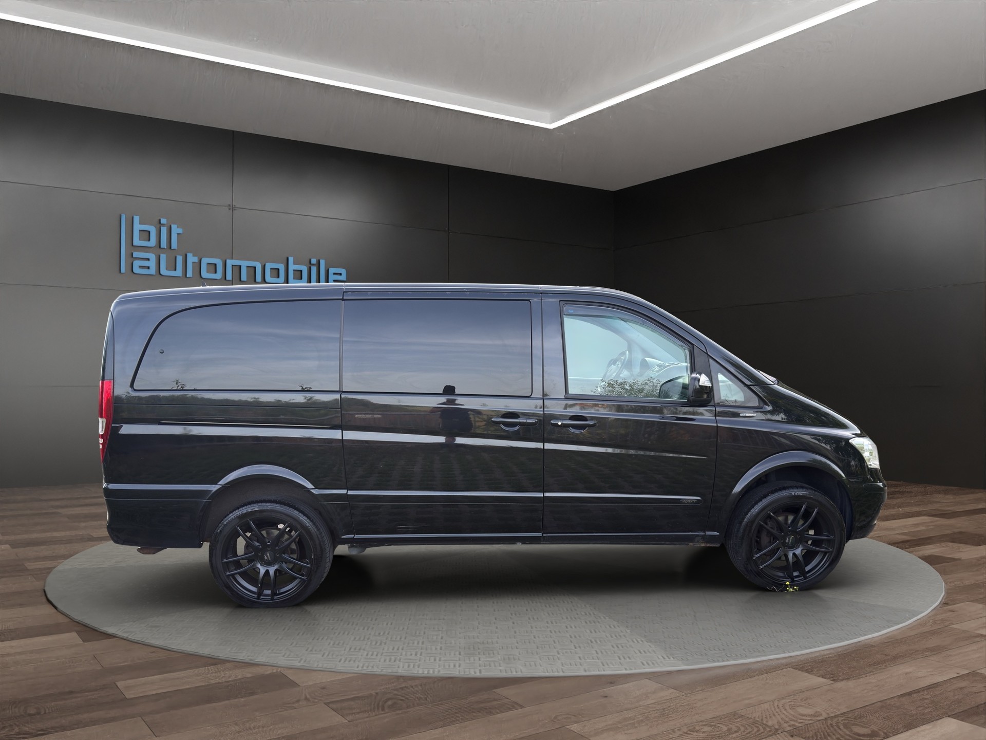 MERCEDES-BENZ Viano 2.2 CDI Blue Eff. Trend Ed. L 4Matic A-image-8