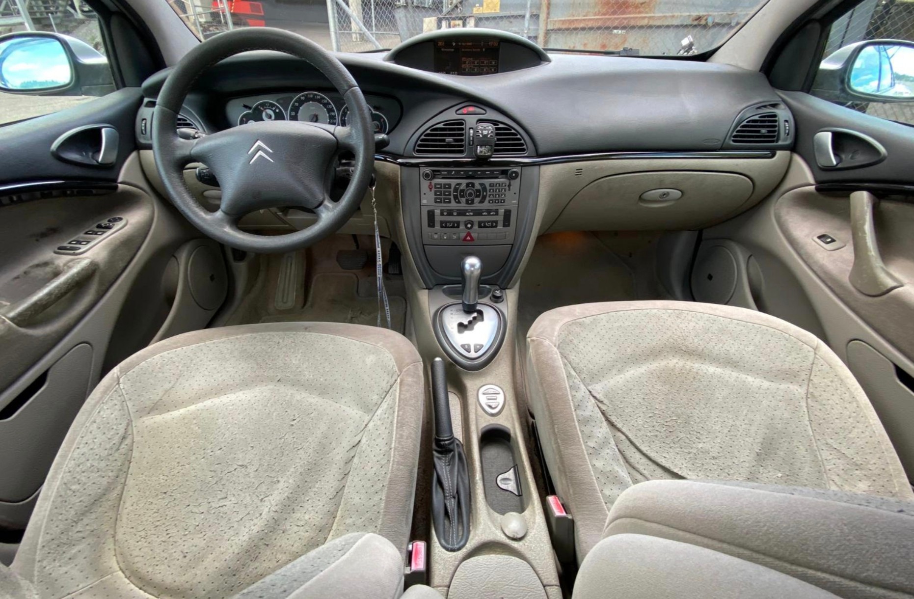 CITROEN C5 Berline 2.2 HDi Exclusive Automatic-image-8
