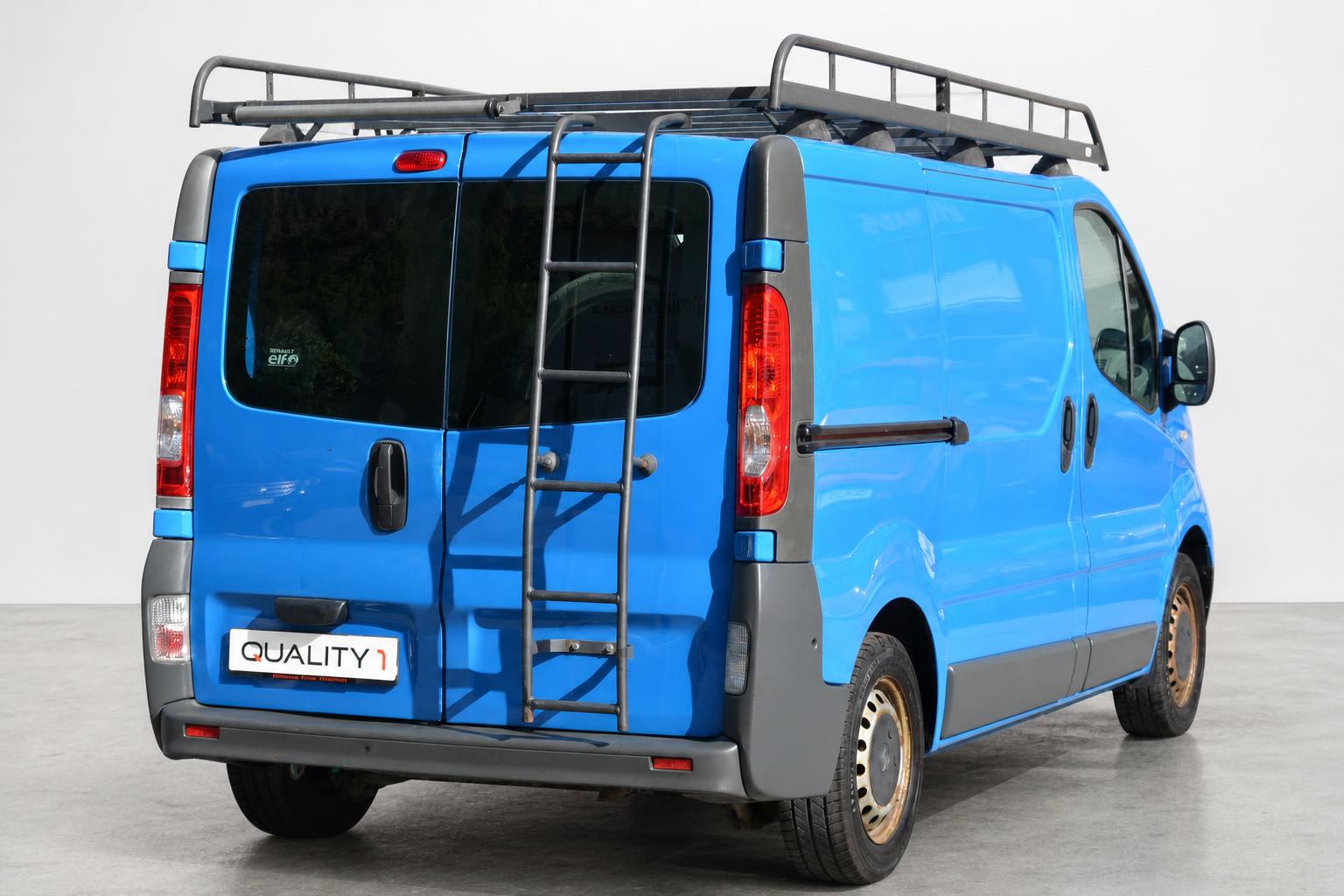 RENAULT Trafic 2.0 dCi 90 2.7t L1H1-image-4